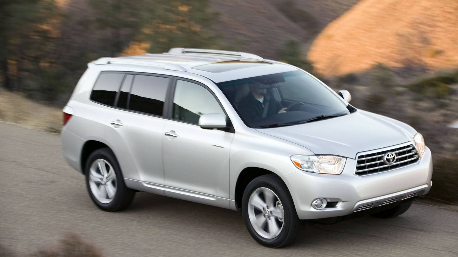 Toyota Highlander Second-Gen V6: Best Time to Buy Before Full EV Transition