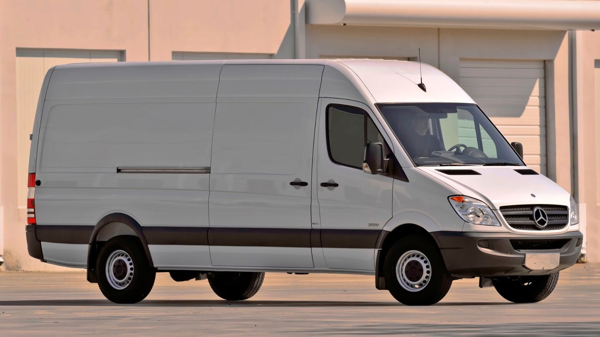 2010 Mercedes-Benz Sprinter Passenger Van Exterior Photos