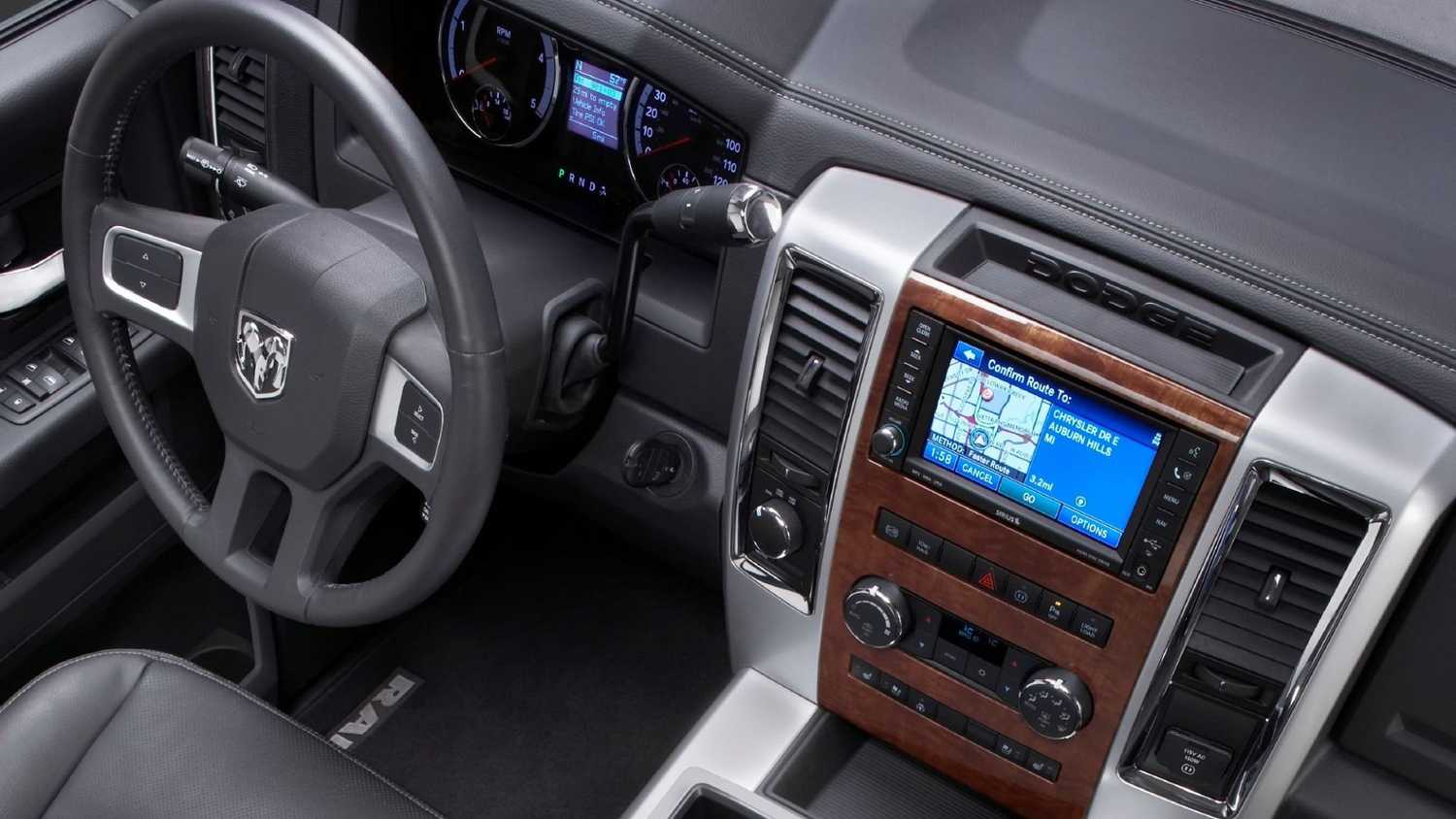 2010 Dodge Ram 2500 Overview Pricing Photos Specs 2010-dodge-ram-2500-overview-pricing-photos-specs