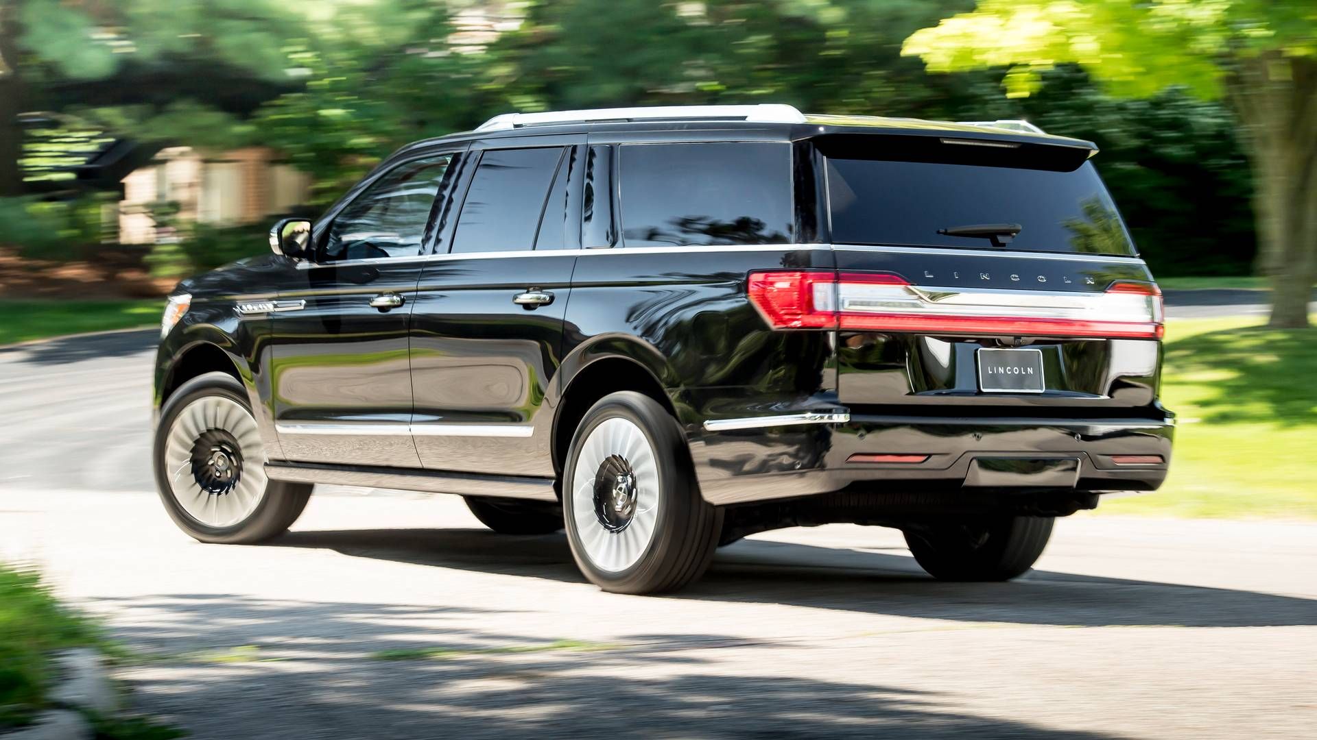 Lincoln Navigator Generations: All Model Years | CarBuzz