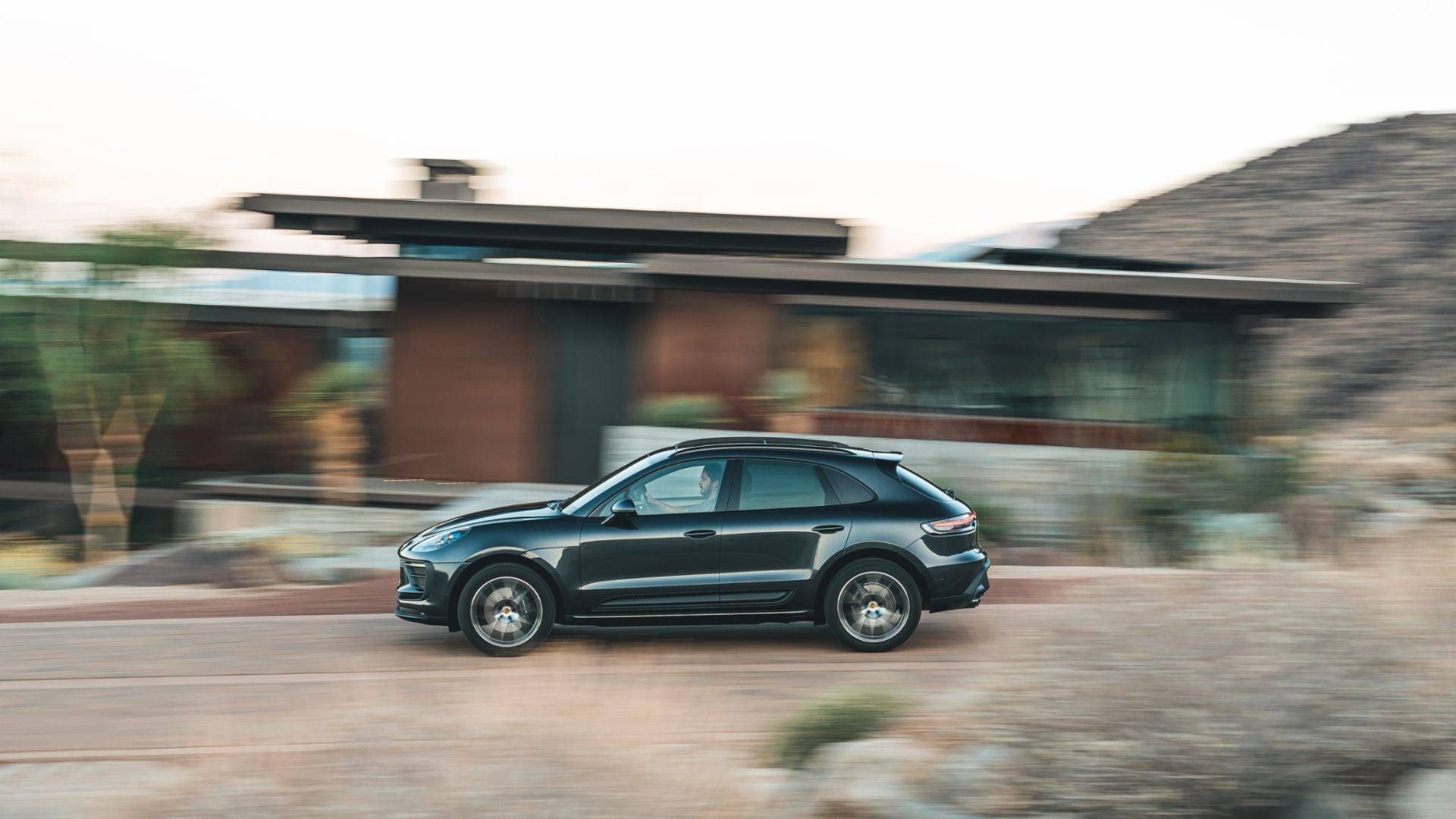 2024 Porsche Macan Exterior 