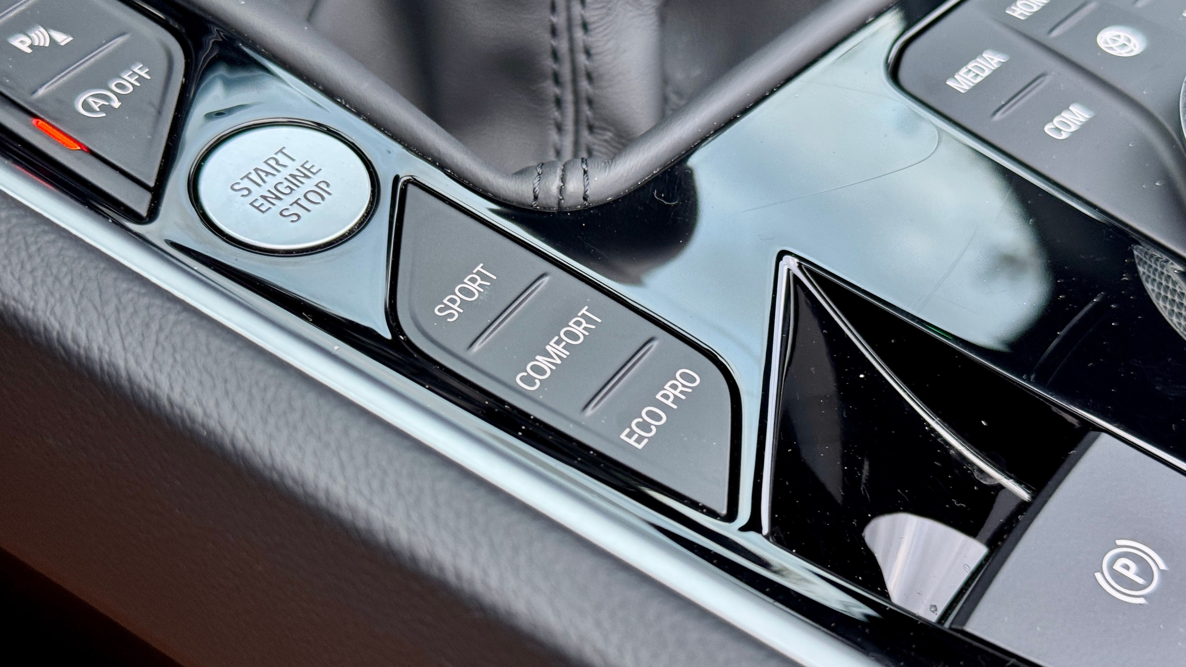 2025 BMW Z4 drive modes
