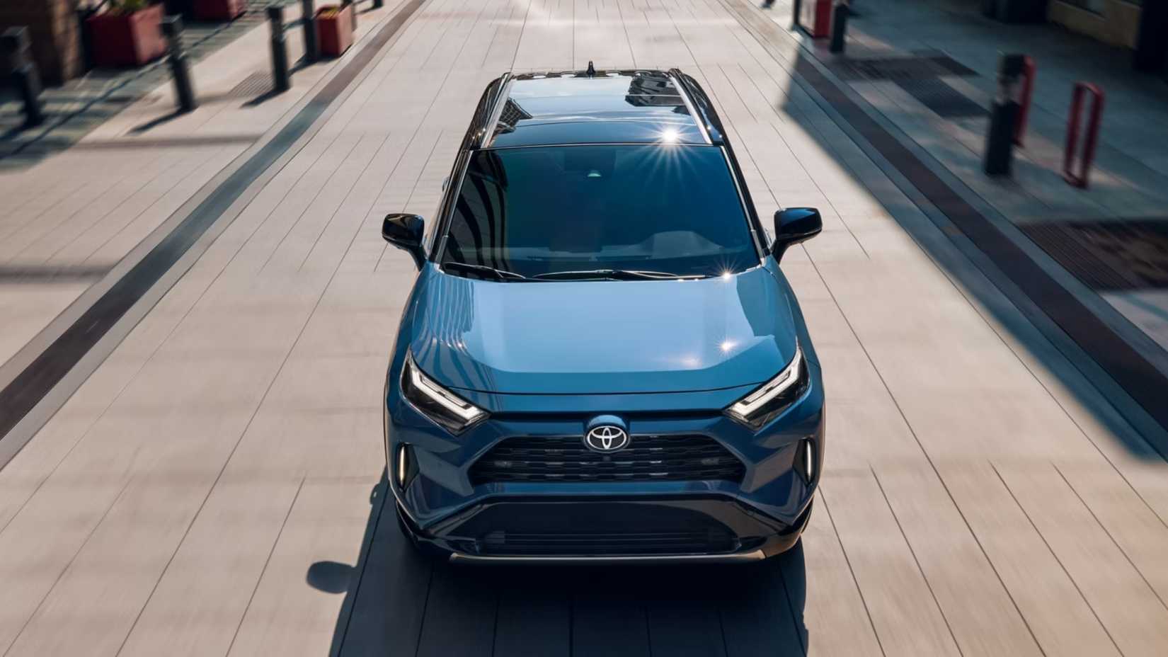 2025 Toyota RAV4 Images: Interior And Exterior Gallery