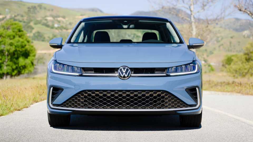 2025 Volkswagen Jetta Pricing, Photos & Specs