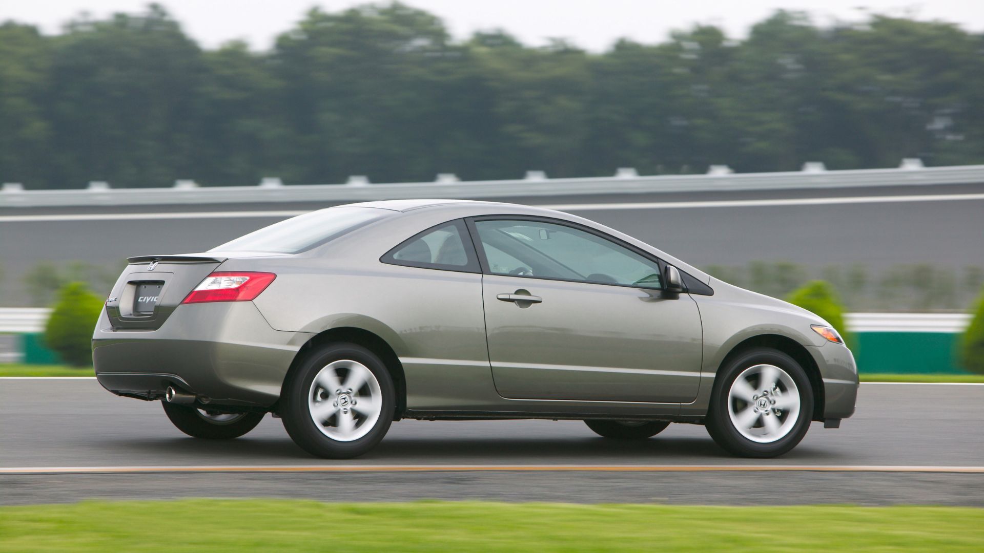 2010 Honda Civic Coupe Pricing, Photos & Specs