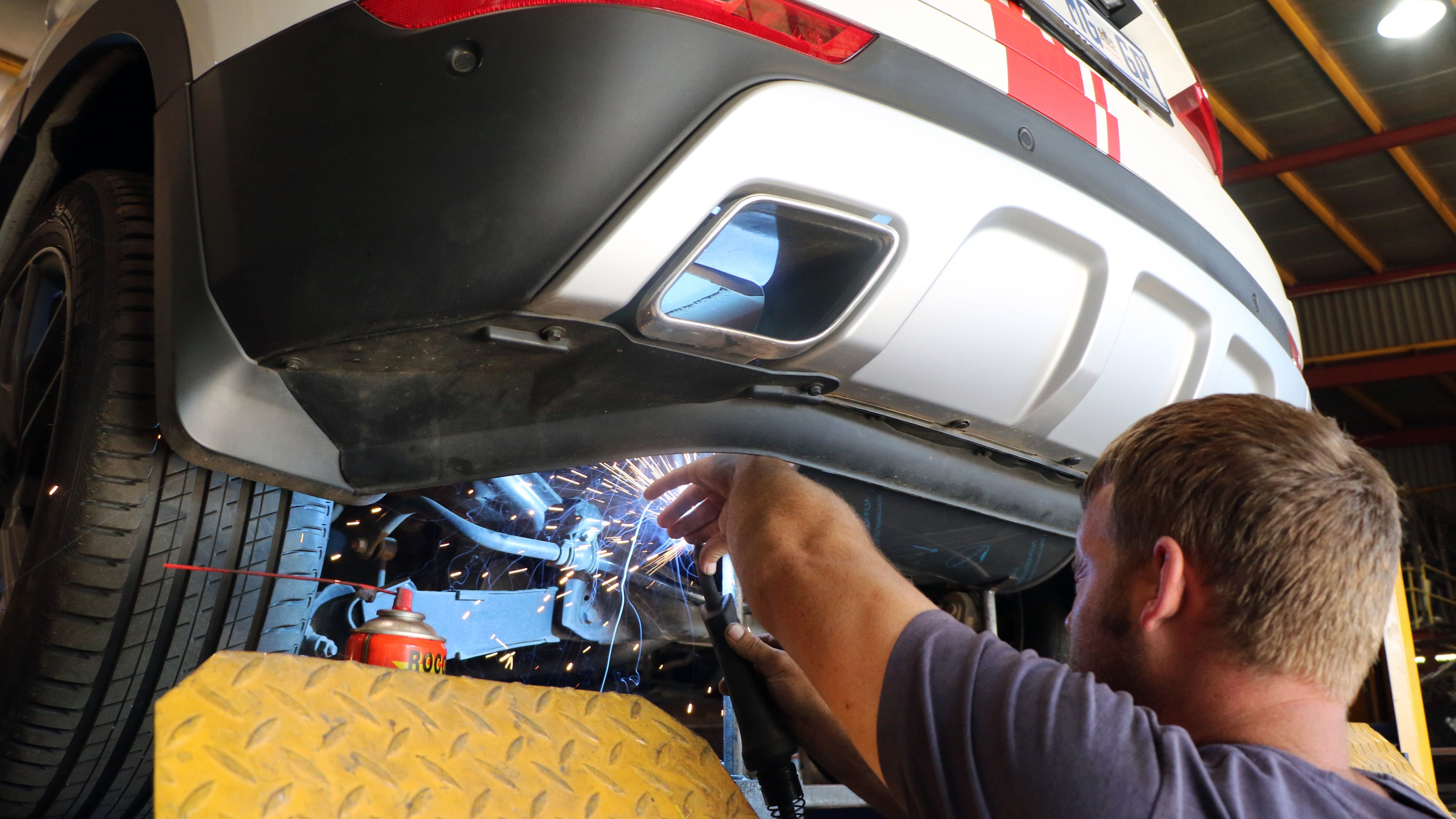 Using Engine ECU Tuning To Gain Affordable Horses