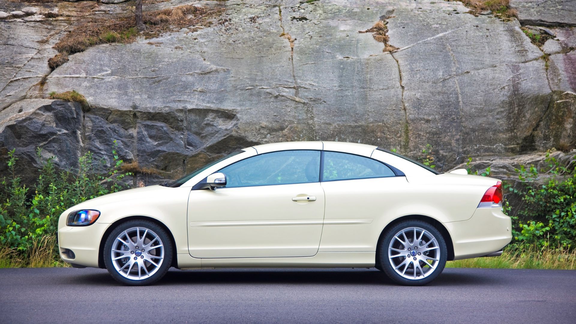5 Affordable Volvo Performance Models That Deliver Family-Friendly Fun
