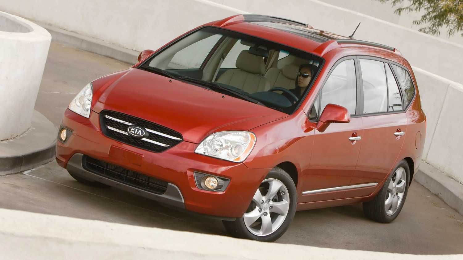 Kia Rondo2004 2008 Kia Rondo Pricing, Photos & Specs
