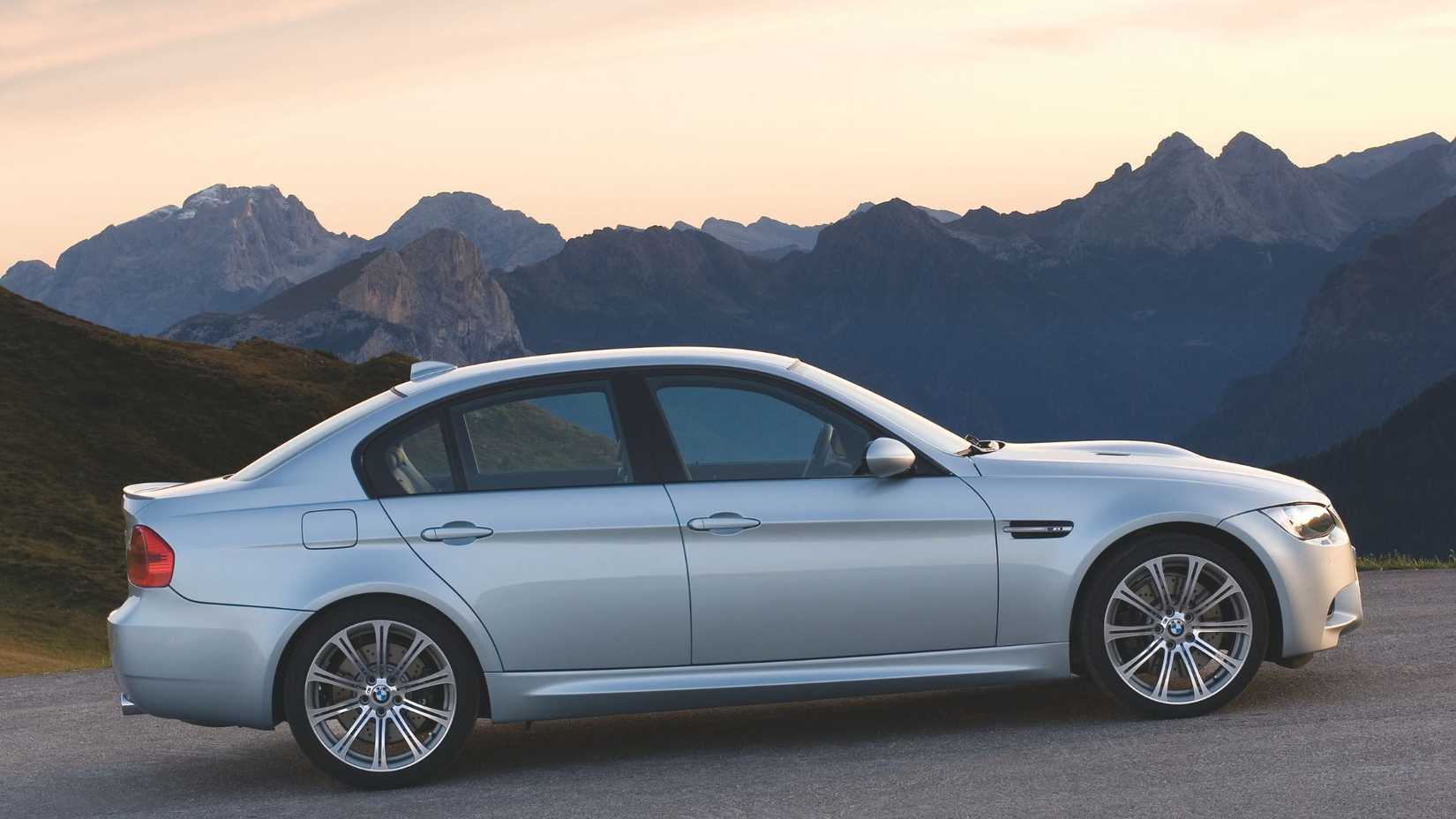 2010 BMW M3 Sedan - side view