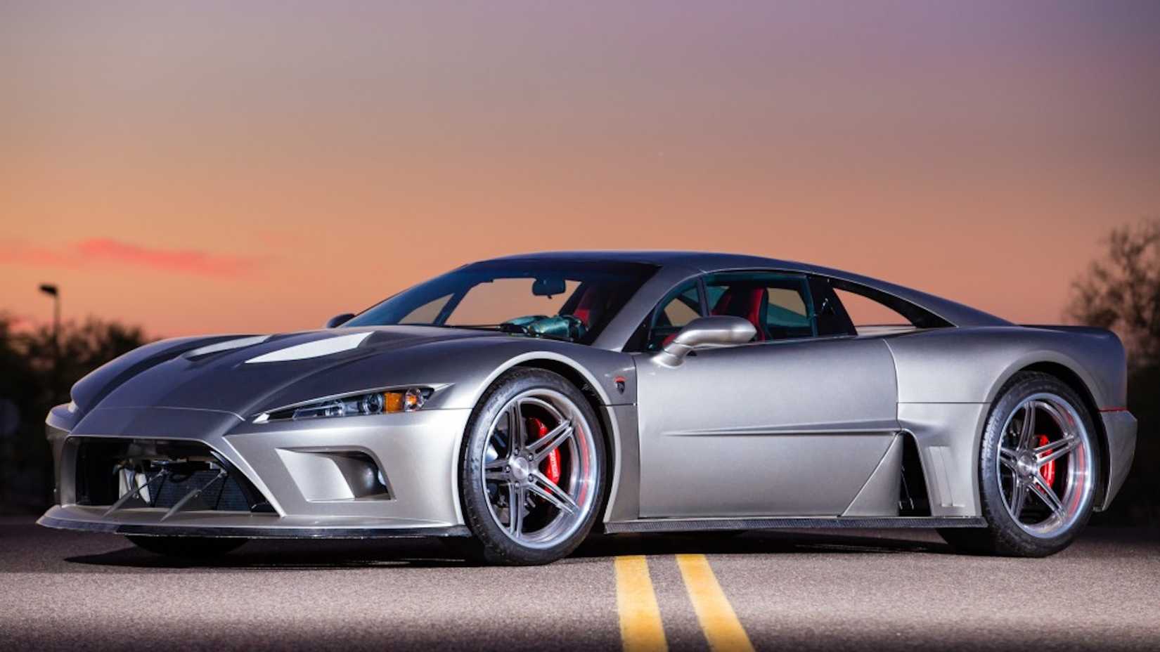 Evolution of American Supercars: From Vector W8 to Modern Hypercars