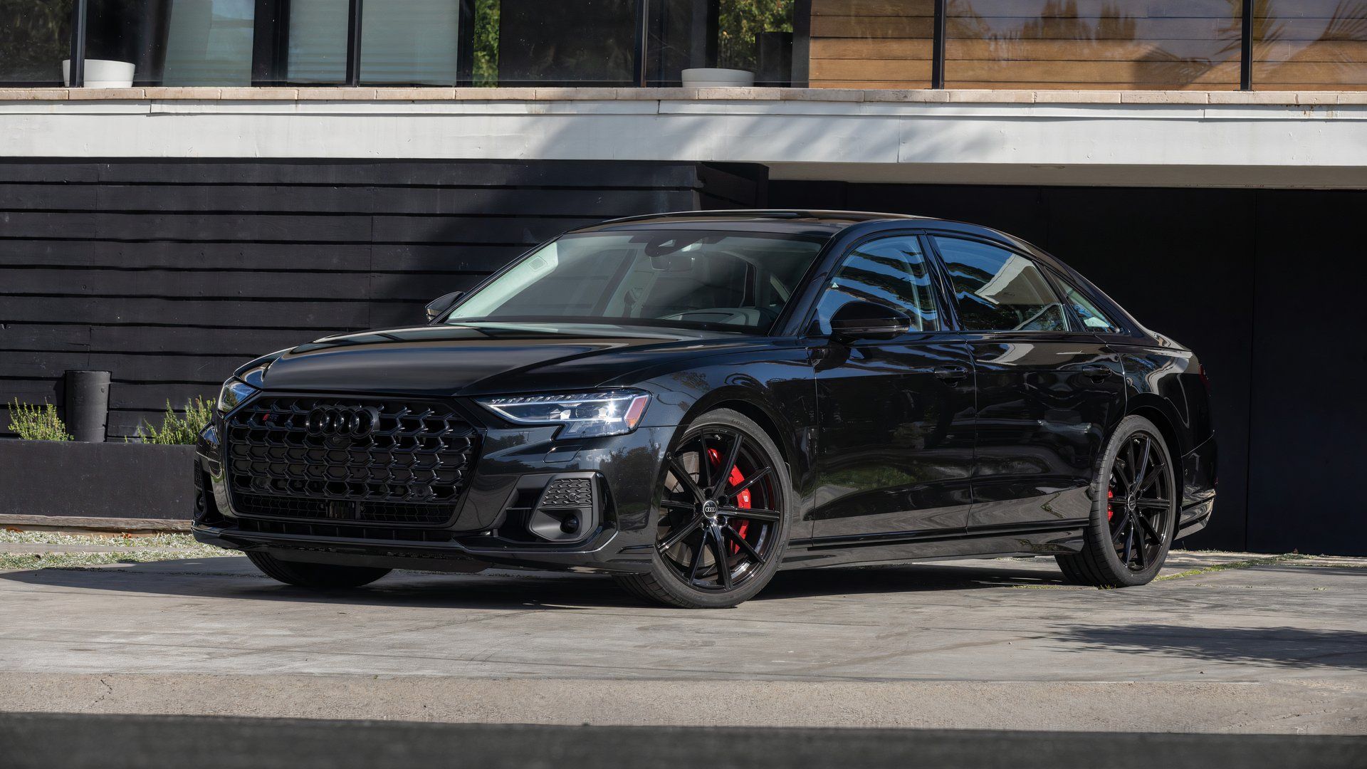 Audi S8