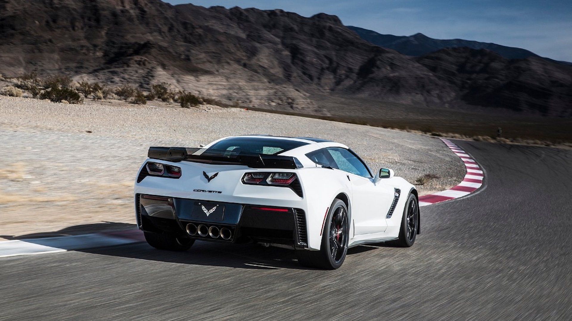 Chevrolet Corvette Stingray Coupe Generations: All Model Years | CarBuzz