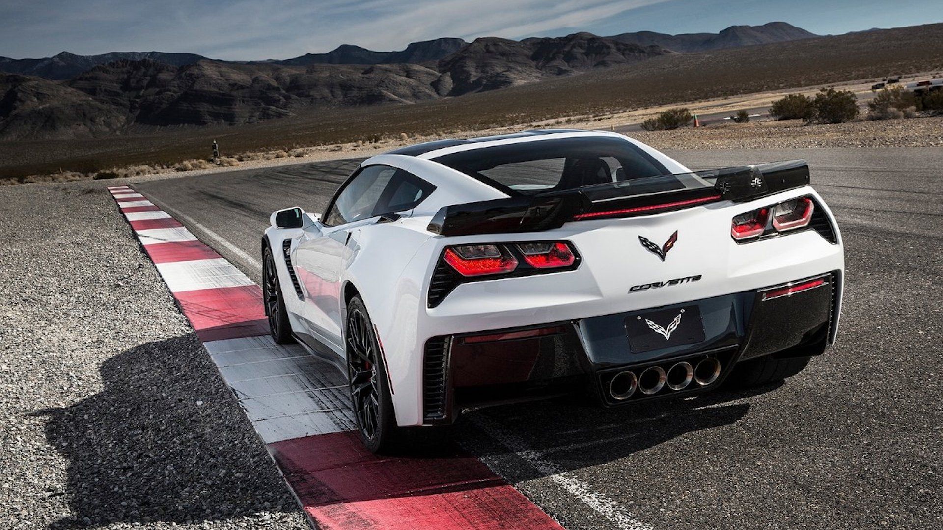 10 Production Car Lap Records For Famous US Tracks