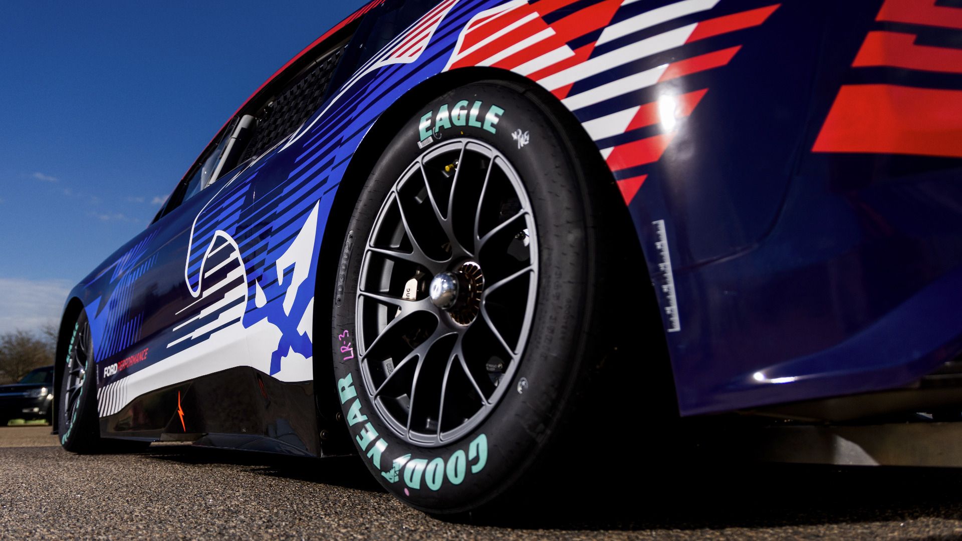 THEME WEEK: How the Might of NASCAR Shaped the US Auto Industry