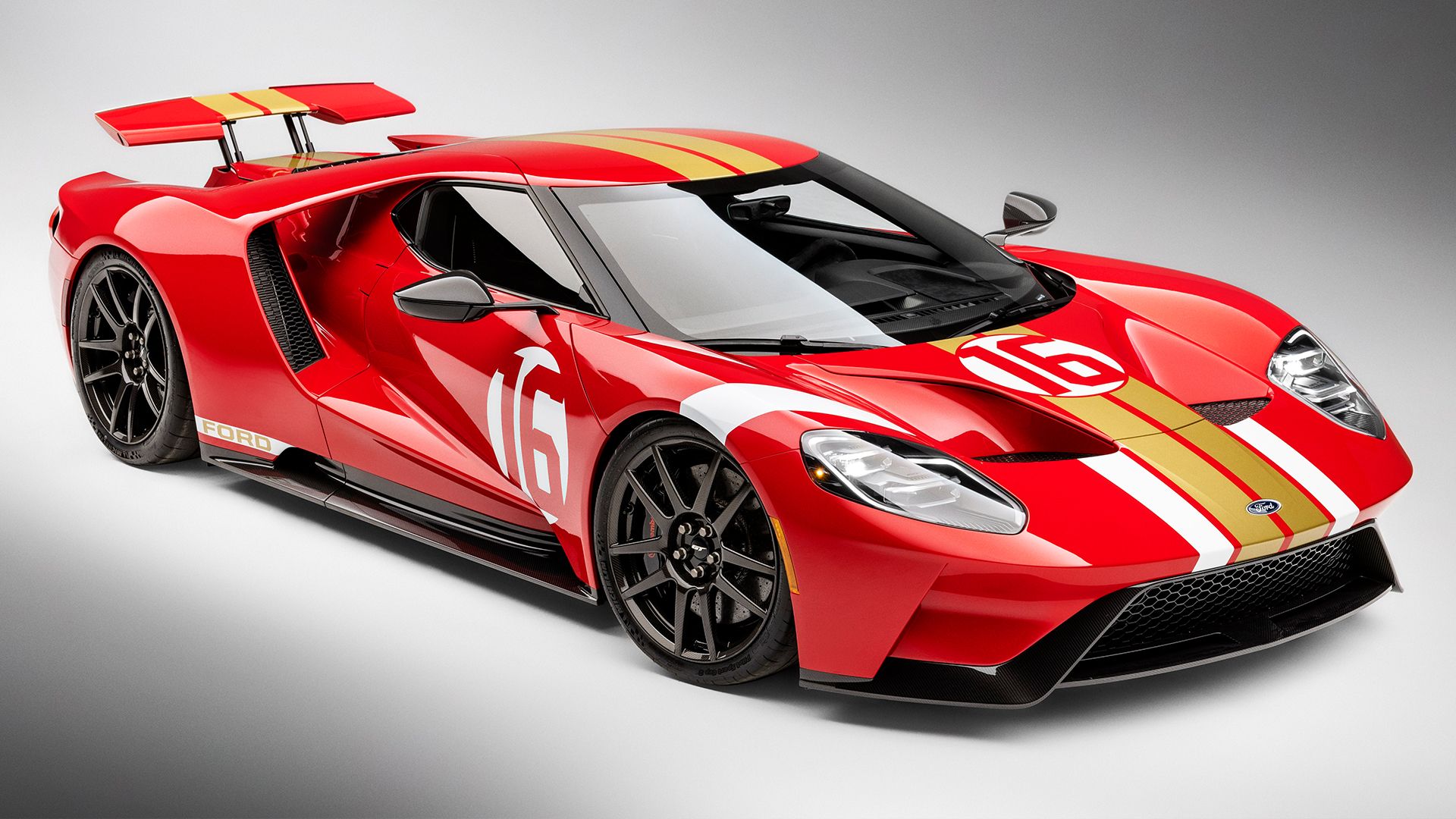 Ford GT By The Numbers: Price, 0-60, Horsepower, And More