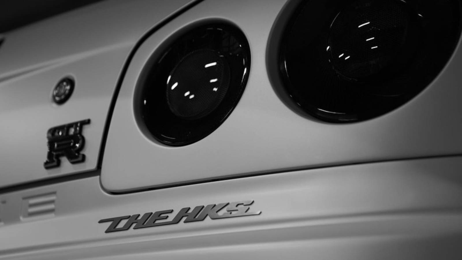 HKS Launches Complete Build Program With 900-HP Skyline GT-R