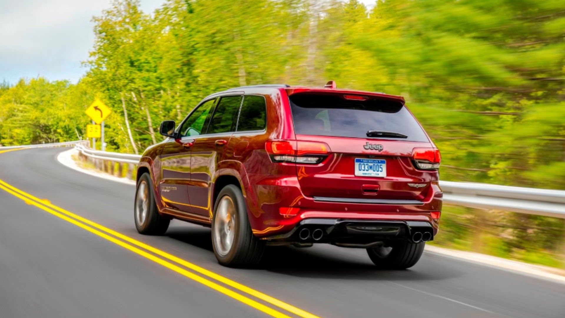 10 Of The Fastest SUVs With Impressive Towing Skills