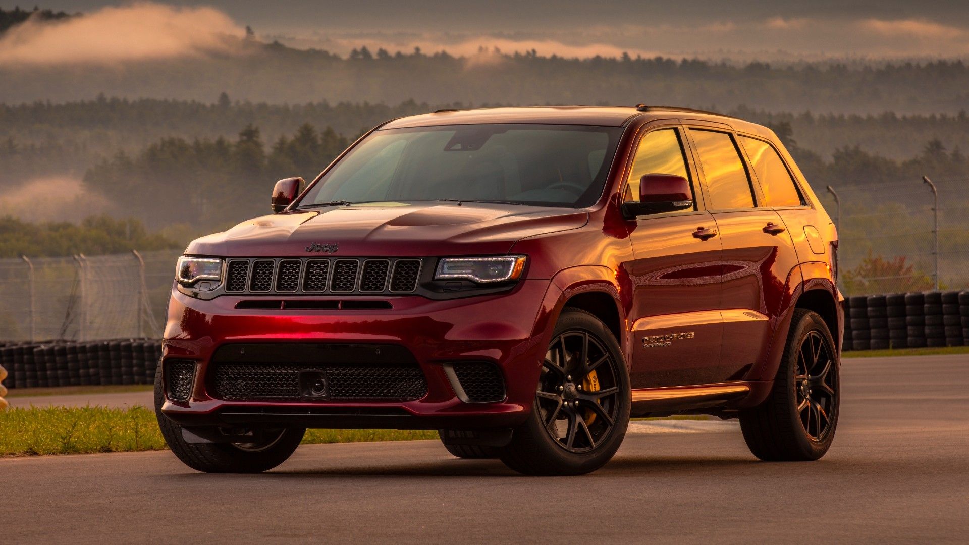 Jeep Grand Cherokee Trackhawk's Bizarre Eco Button