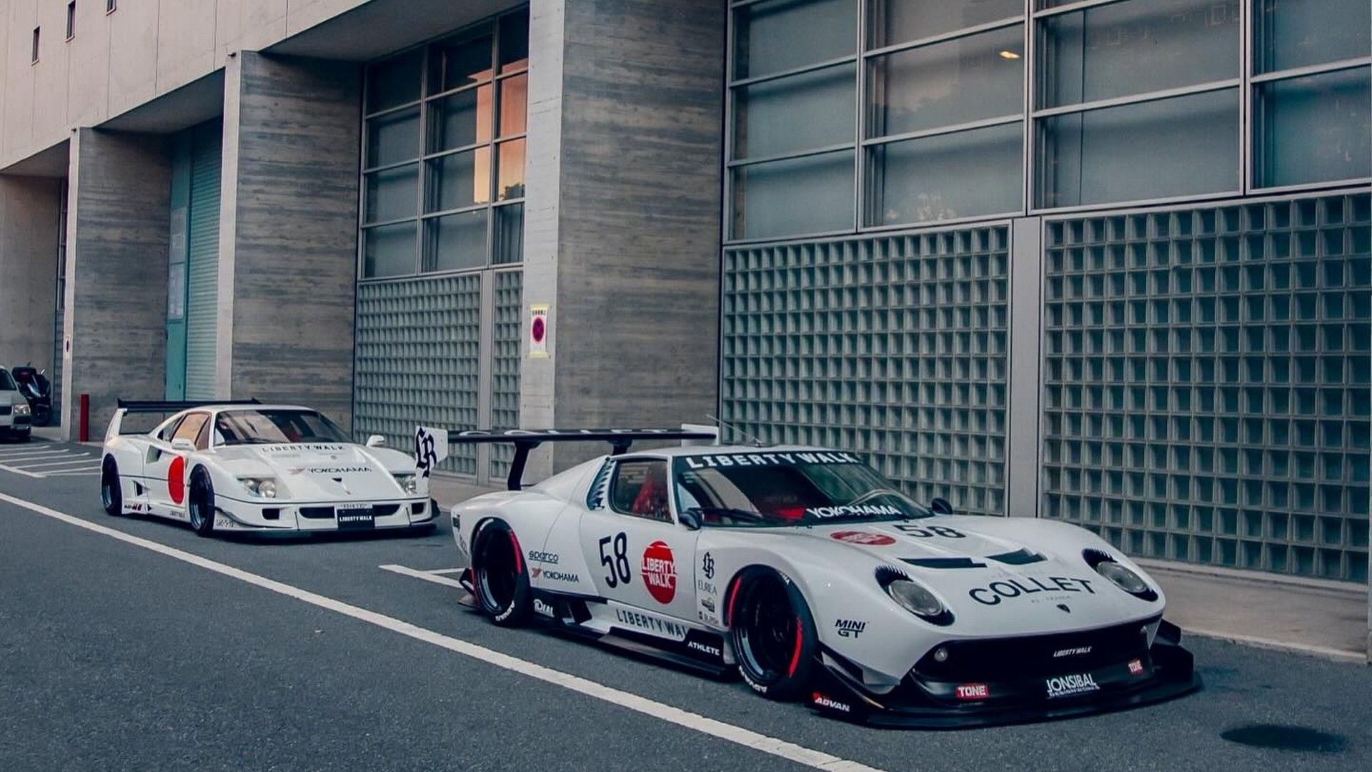 lbwk lamborghini miura 100限定 リバティウォーク Liberty Walk Lamborghini Miura Is an Extreme Makeover
