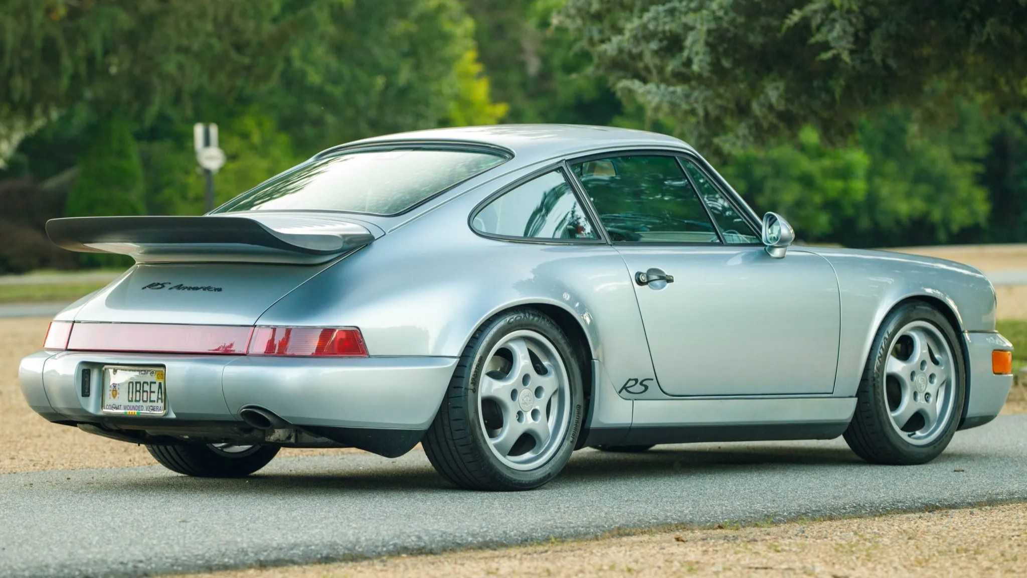 Roles Rogan Car Joe Rogan's Car Collection Proves He Is A Card-Carrying Gearhead