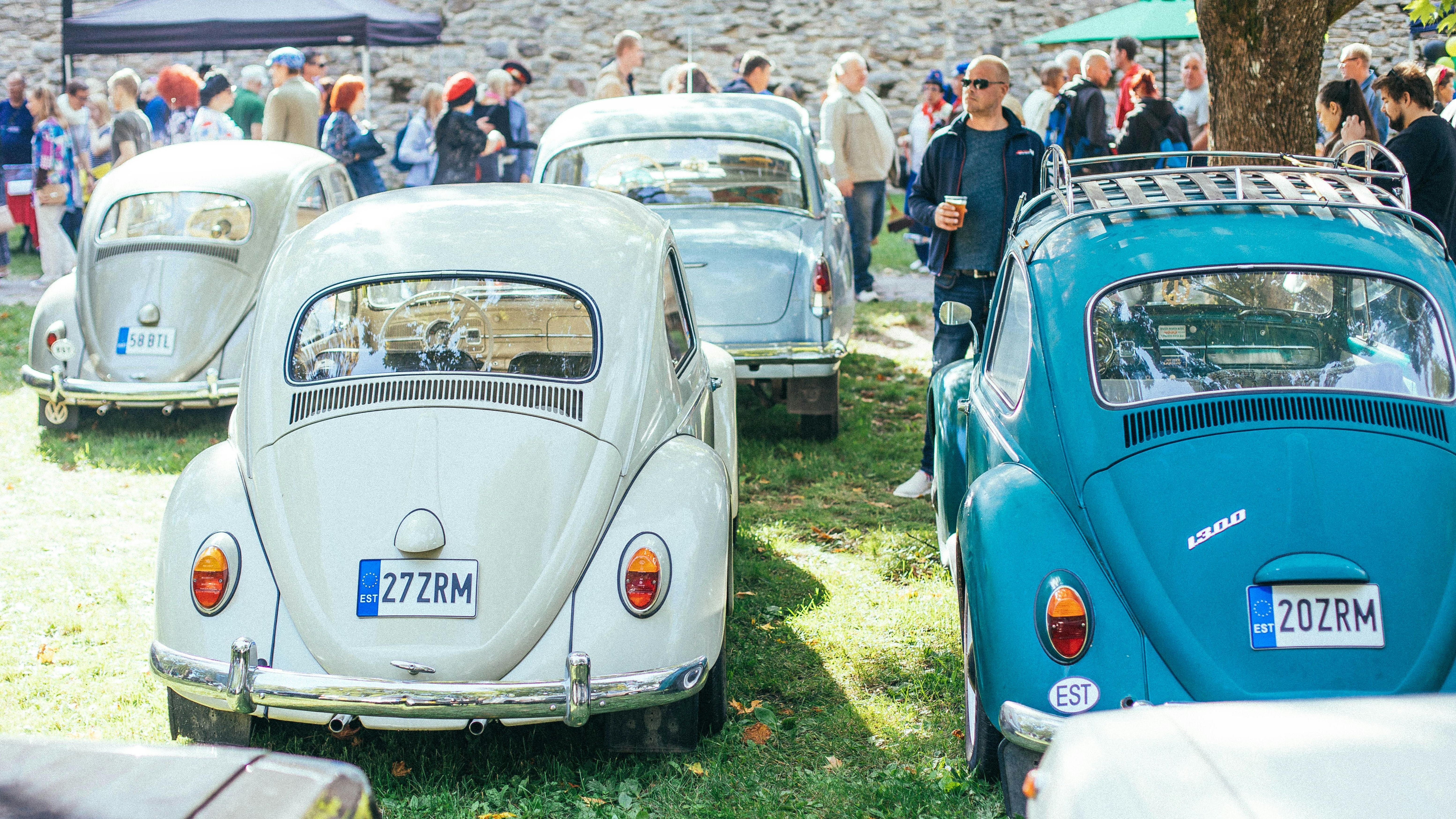 Volkswagen Beetle Car Meet stock photo Valeria Boltneva Pexels