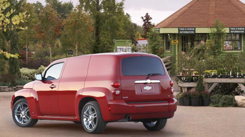 2011 Chevrolet HHR Pricing, Photos & Specs