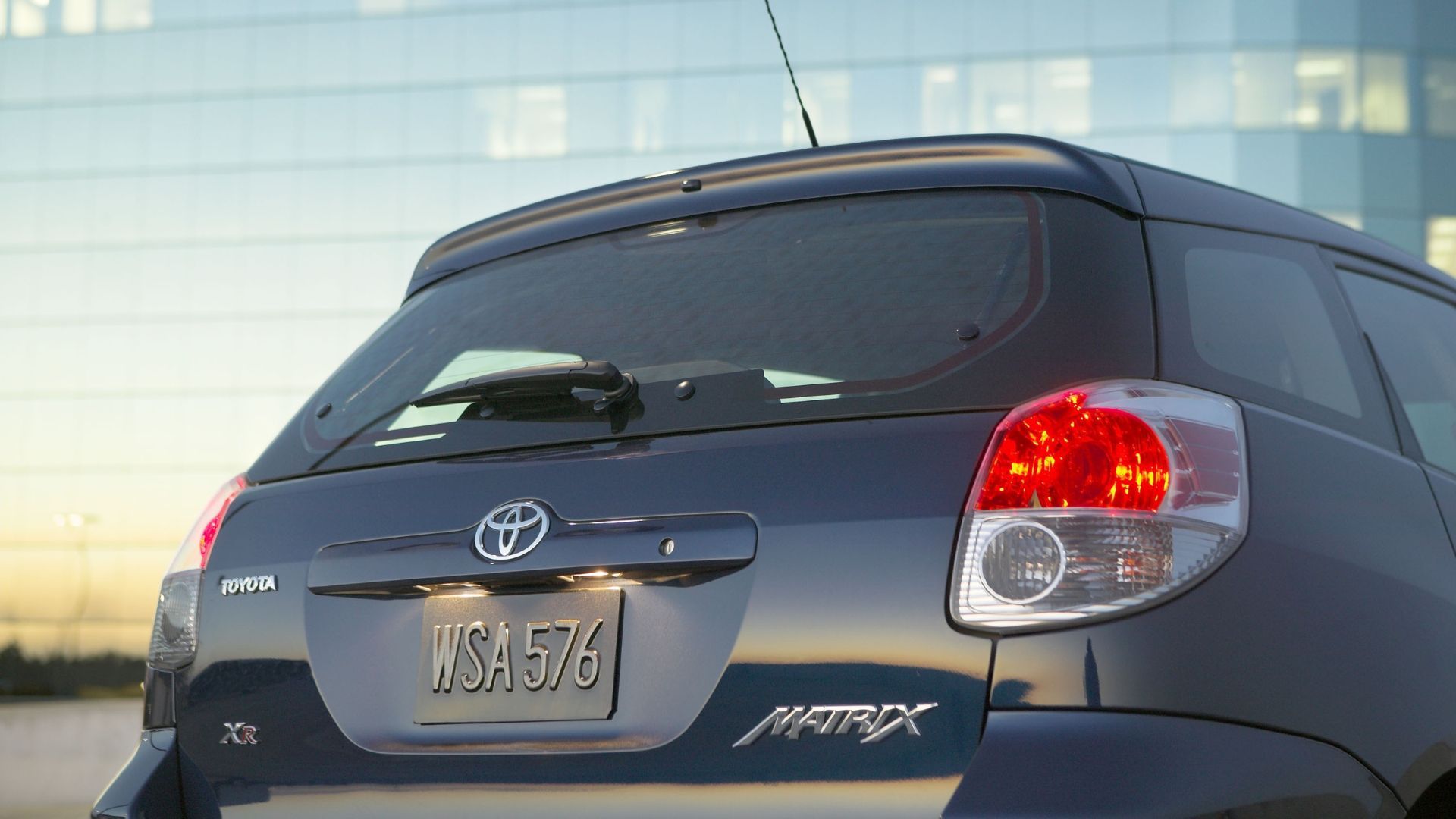 2008 Toyota Matrix Pricing, Photos & Specs