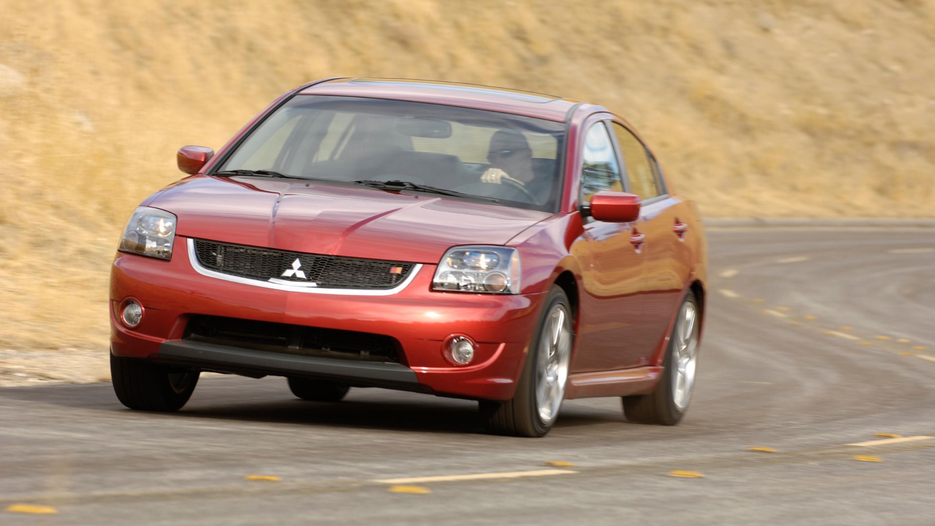 2008 Mitsubishi Galant Pricing, Photos & Specs