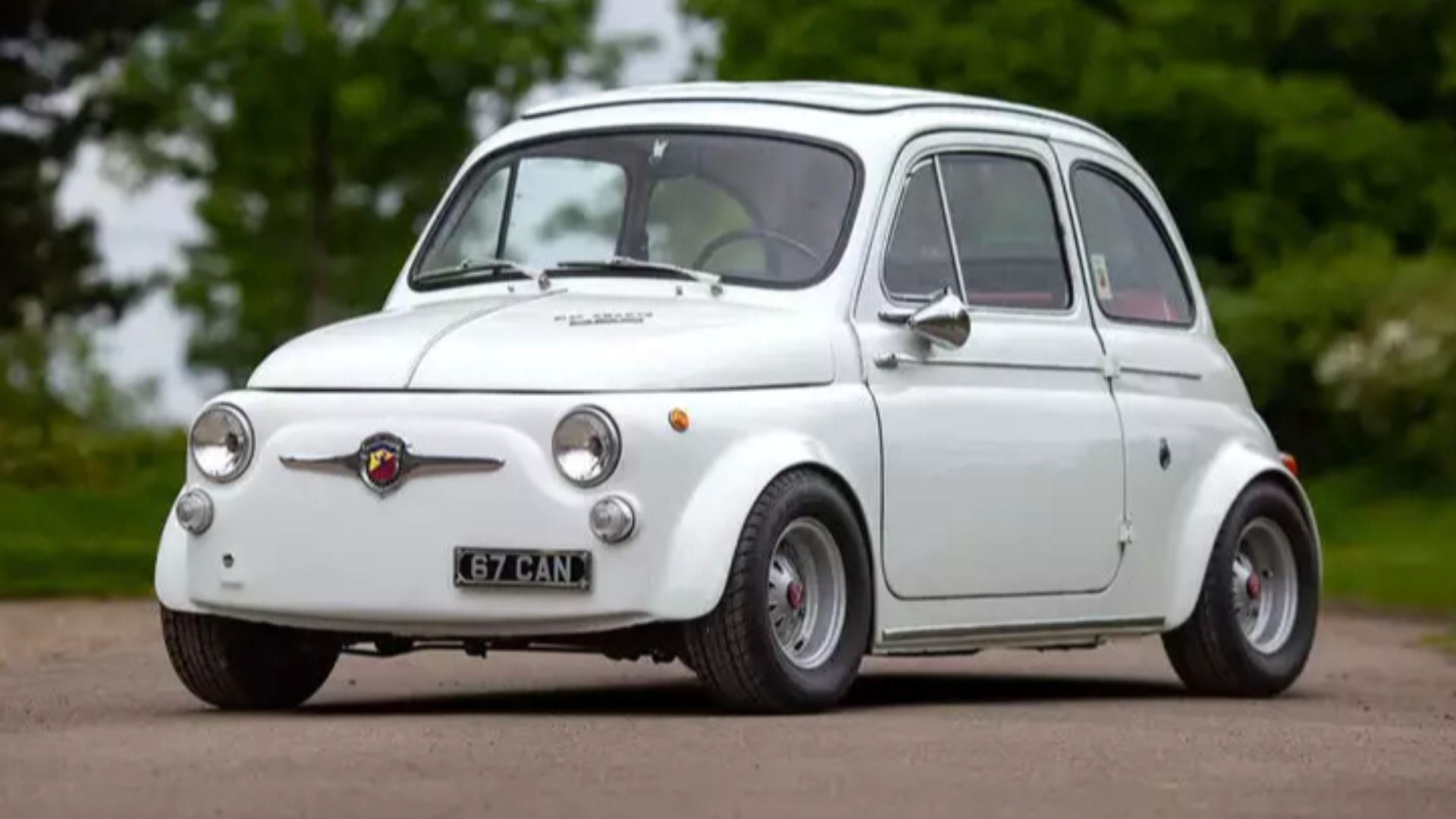 The Fiat 500 Abarth Is Now A Bargain-Priced Hot Hatch