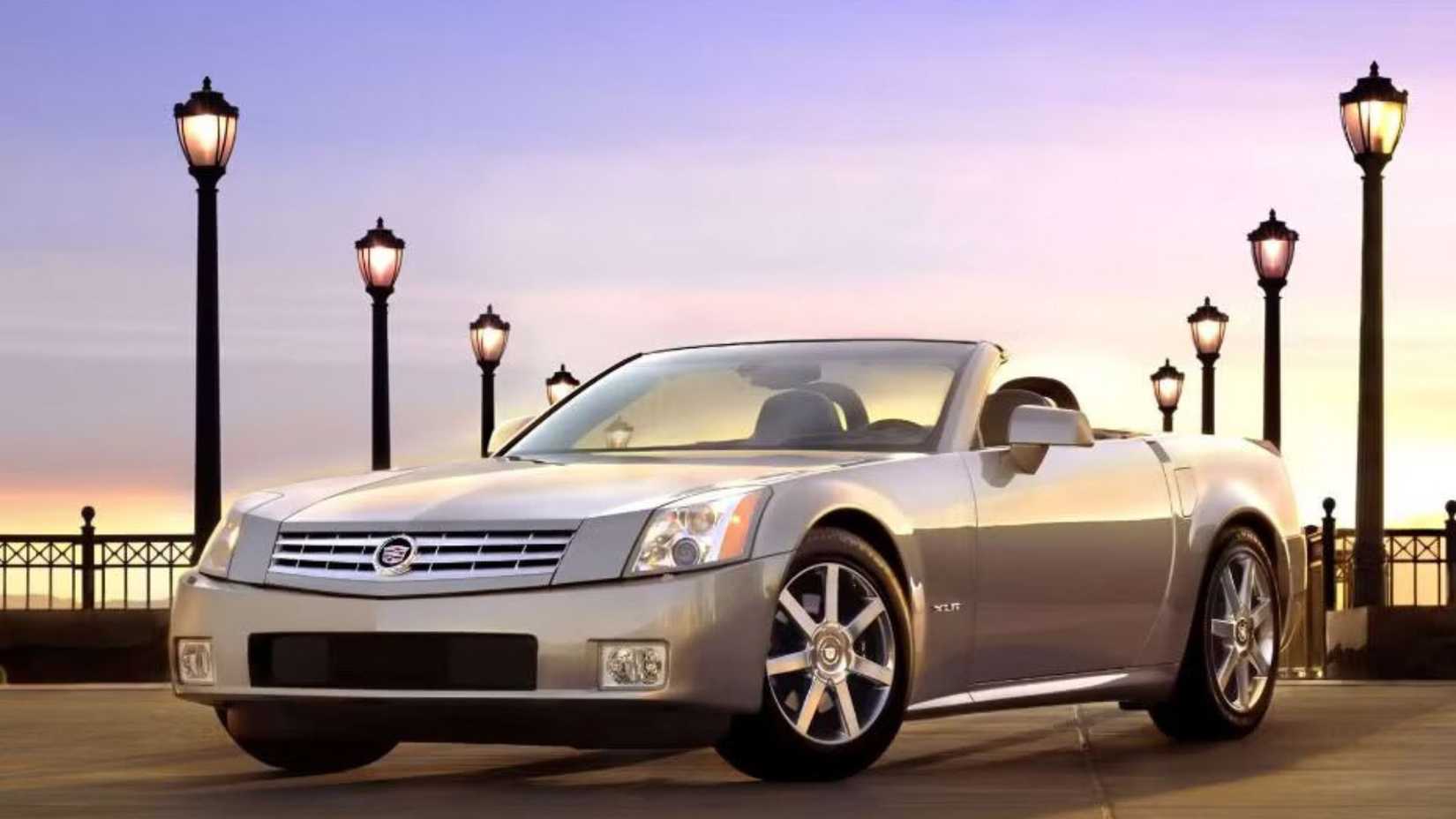2006 Cadillac XLR | Classic Cars for Sale - Streetside Classics, image size:1650x928
