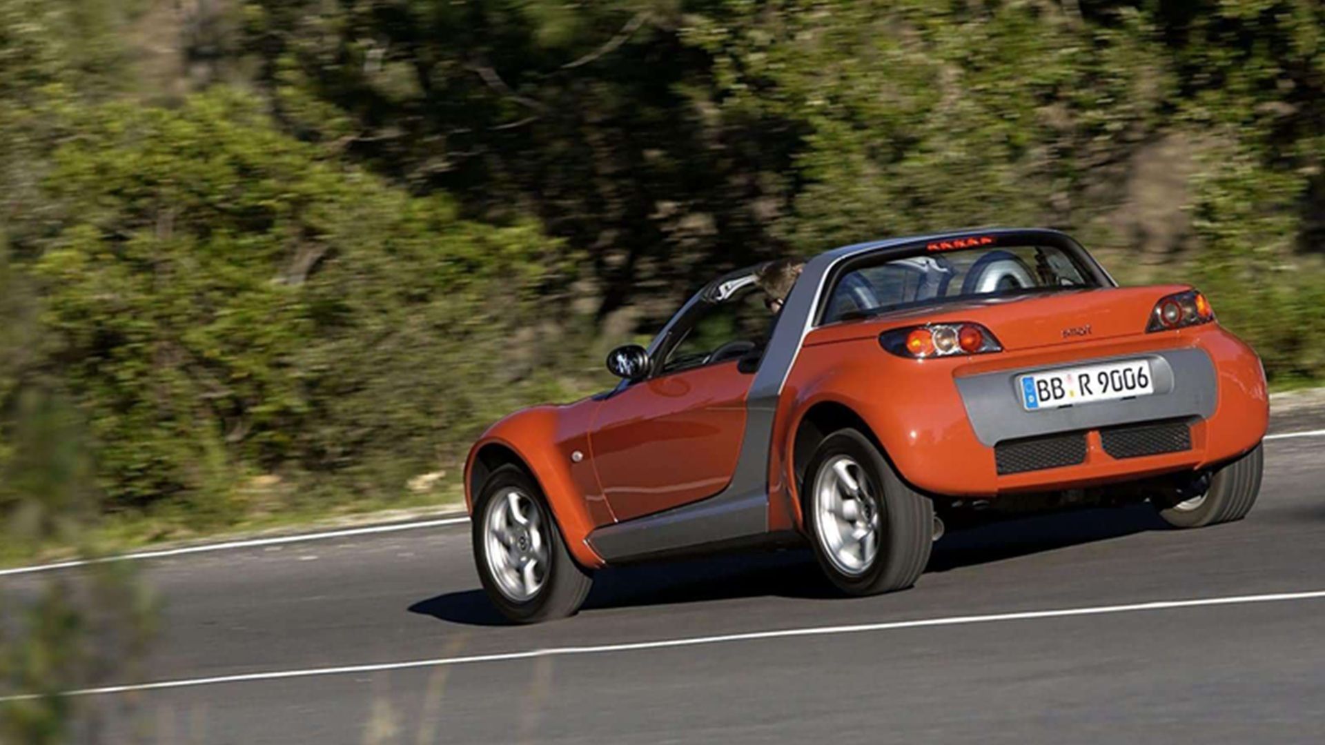 One Of The Best Roadsters Ever Made Was Ruined By Its Gearbox