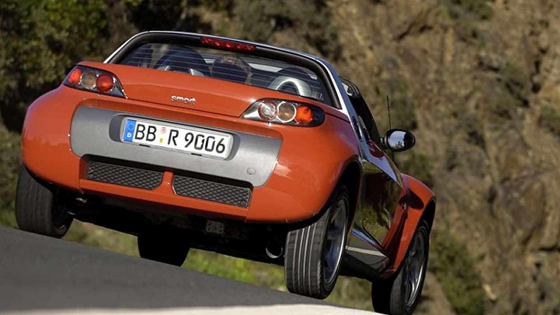 One Of The Best Roadsters Ever Made Was Ruined By Its Gearbox