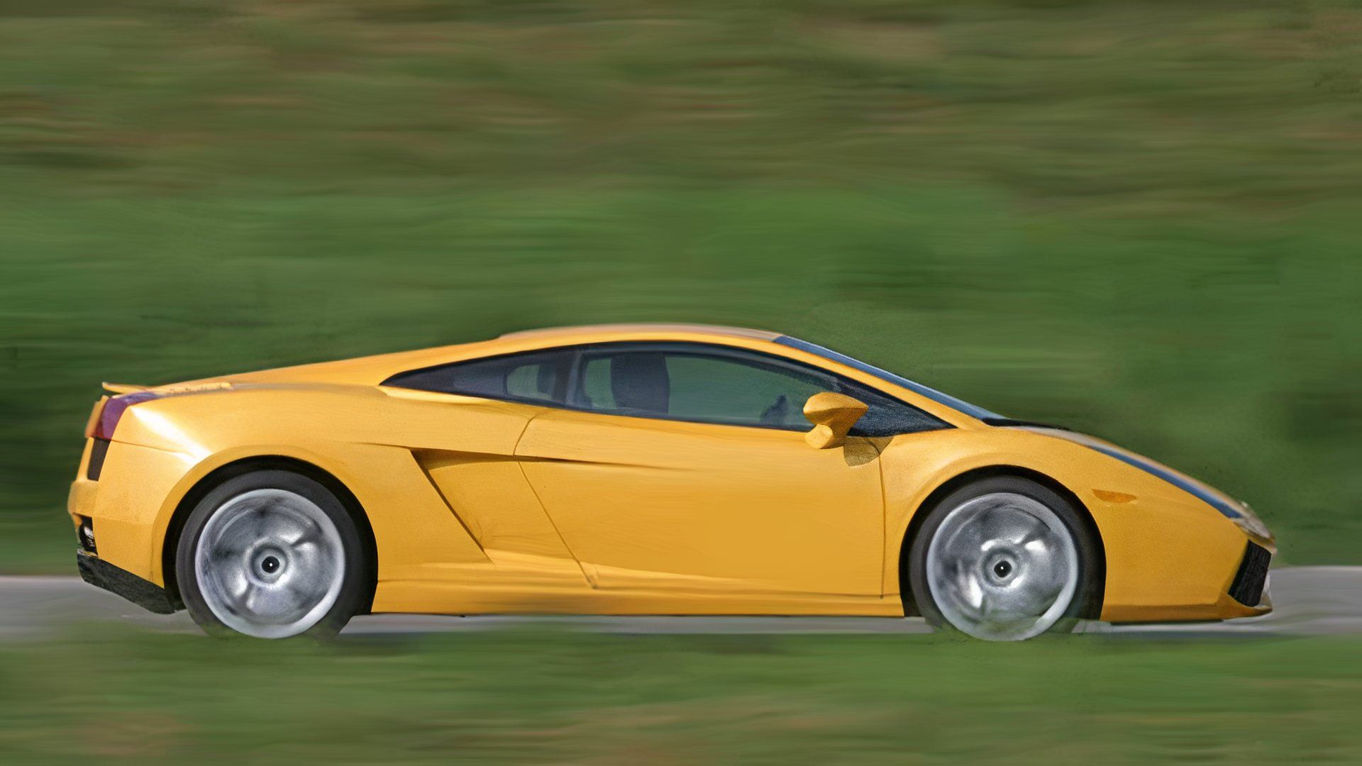 The V10 Lamborghini That Inspired The Gallardo