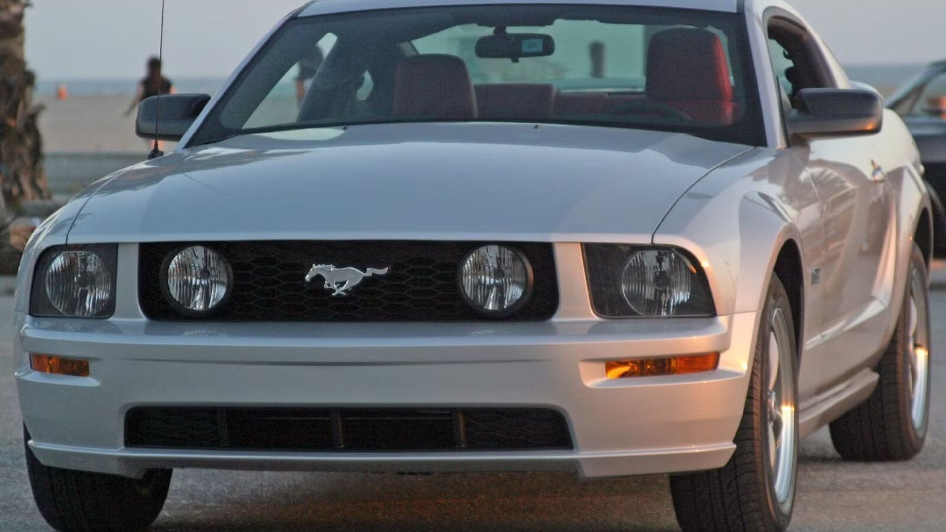 FORD mustang マスタング2005-2009年 H17-H21 テールライト 