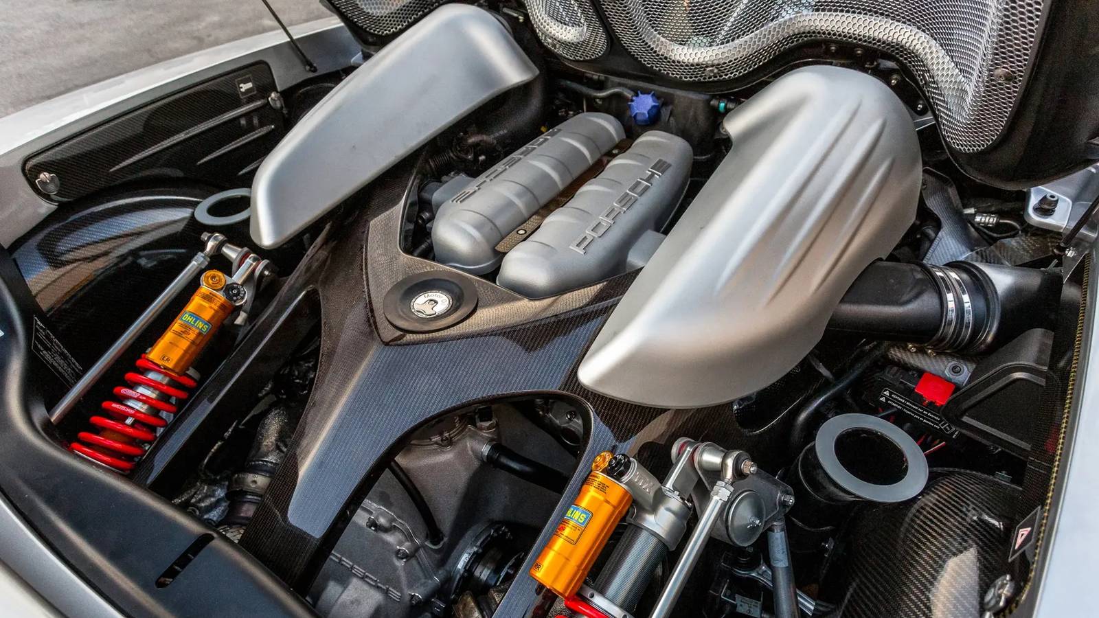V10 Cars That Prove 10 Cylinders Has Always Been The Best Engine ...