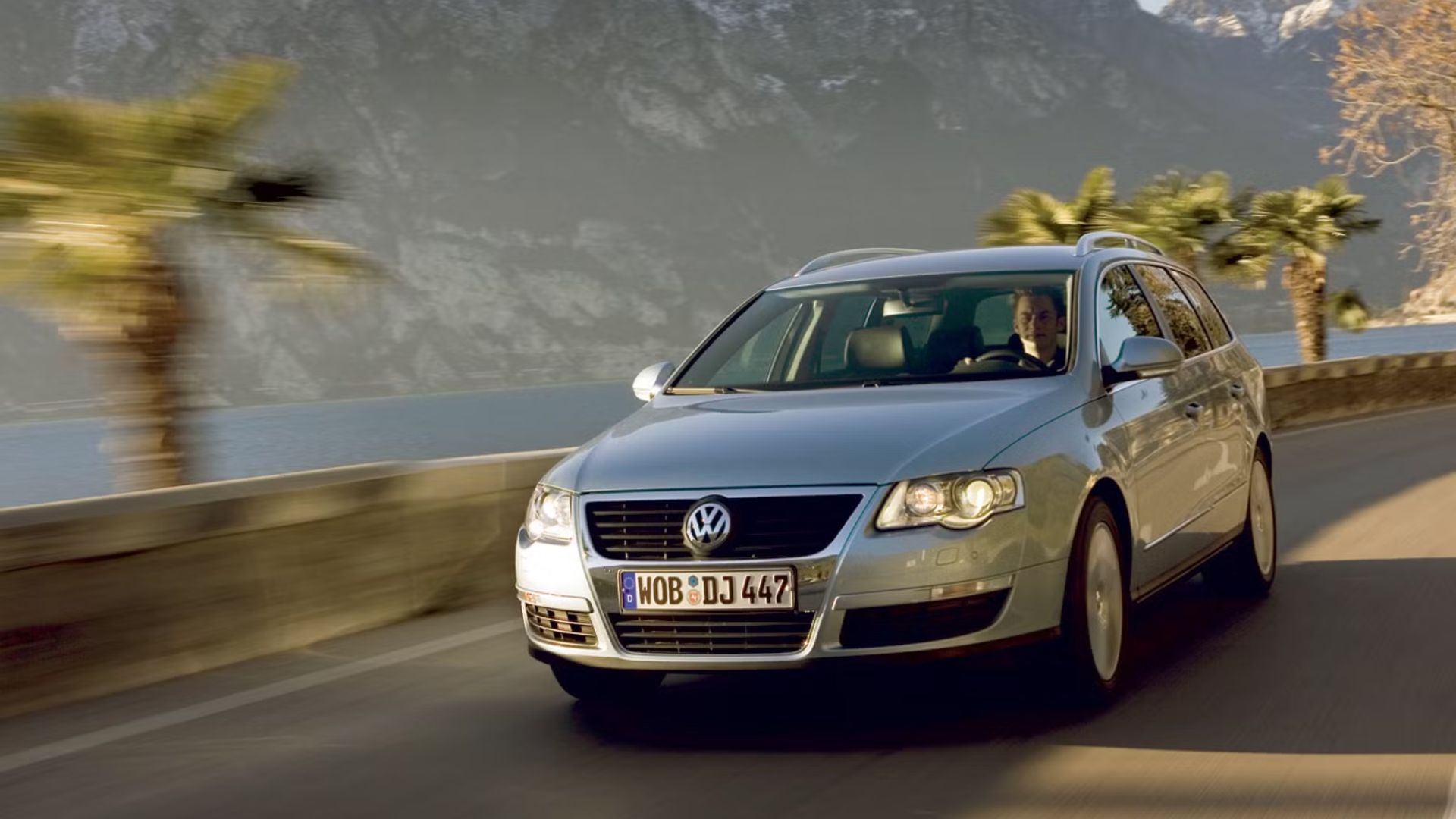 2008 Volkswagen Passat Exterior Photos