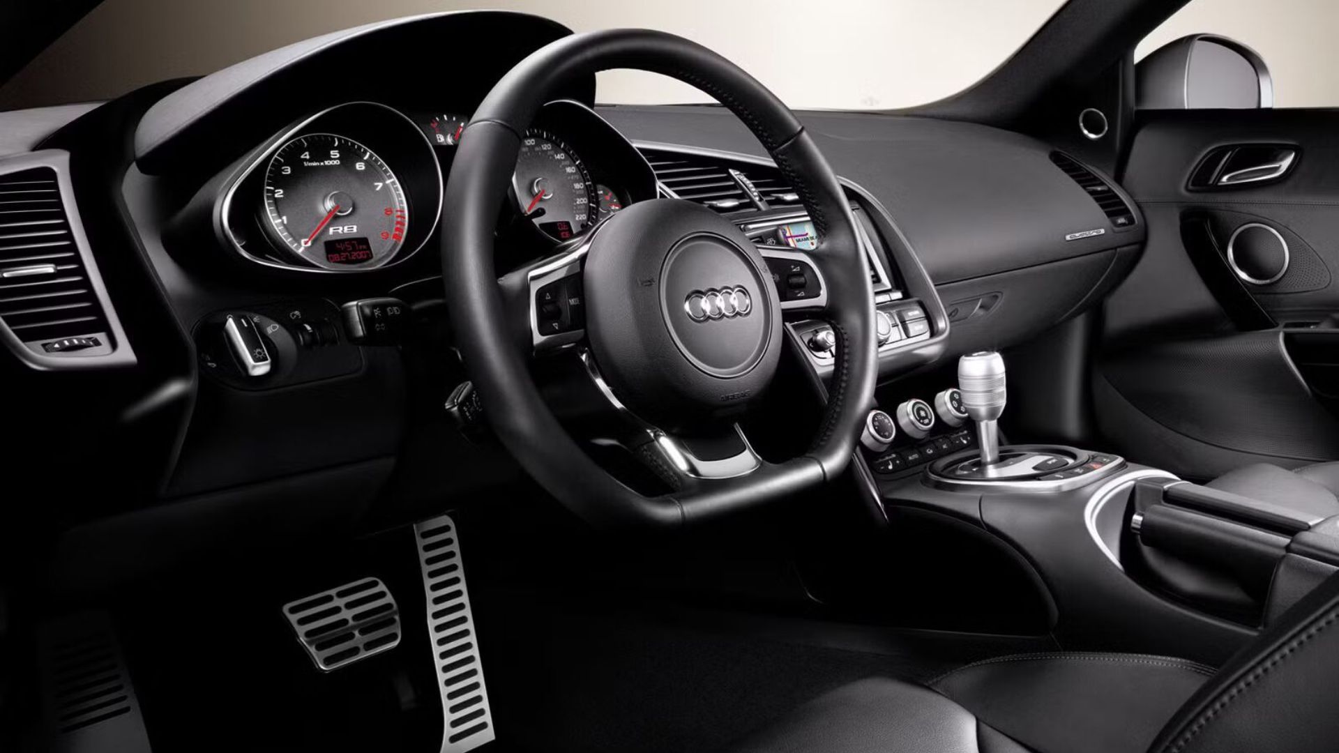 2008 Audi R8 Coupe Interior Photos