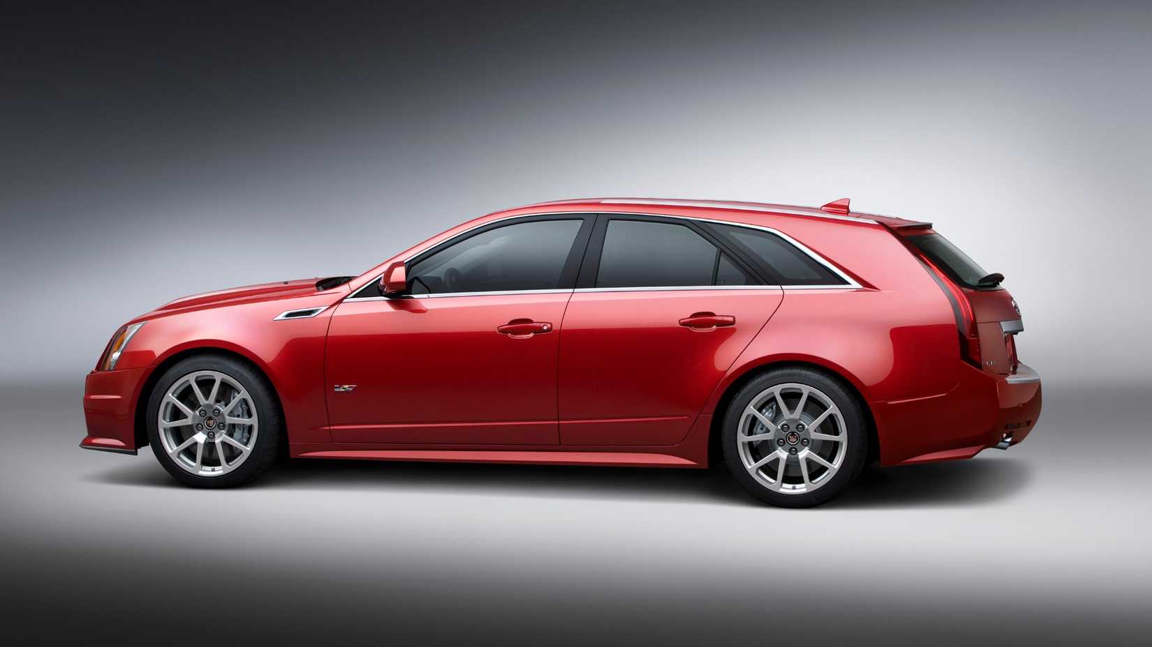 Lateral da Cadillac CTS-V Wagon 2014