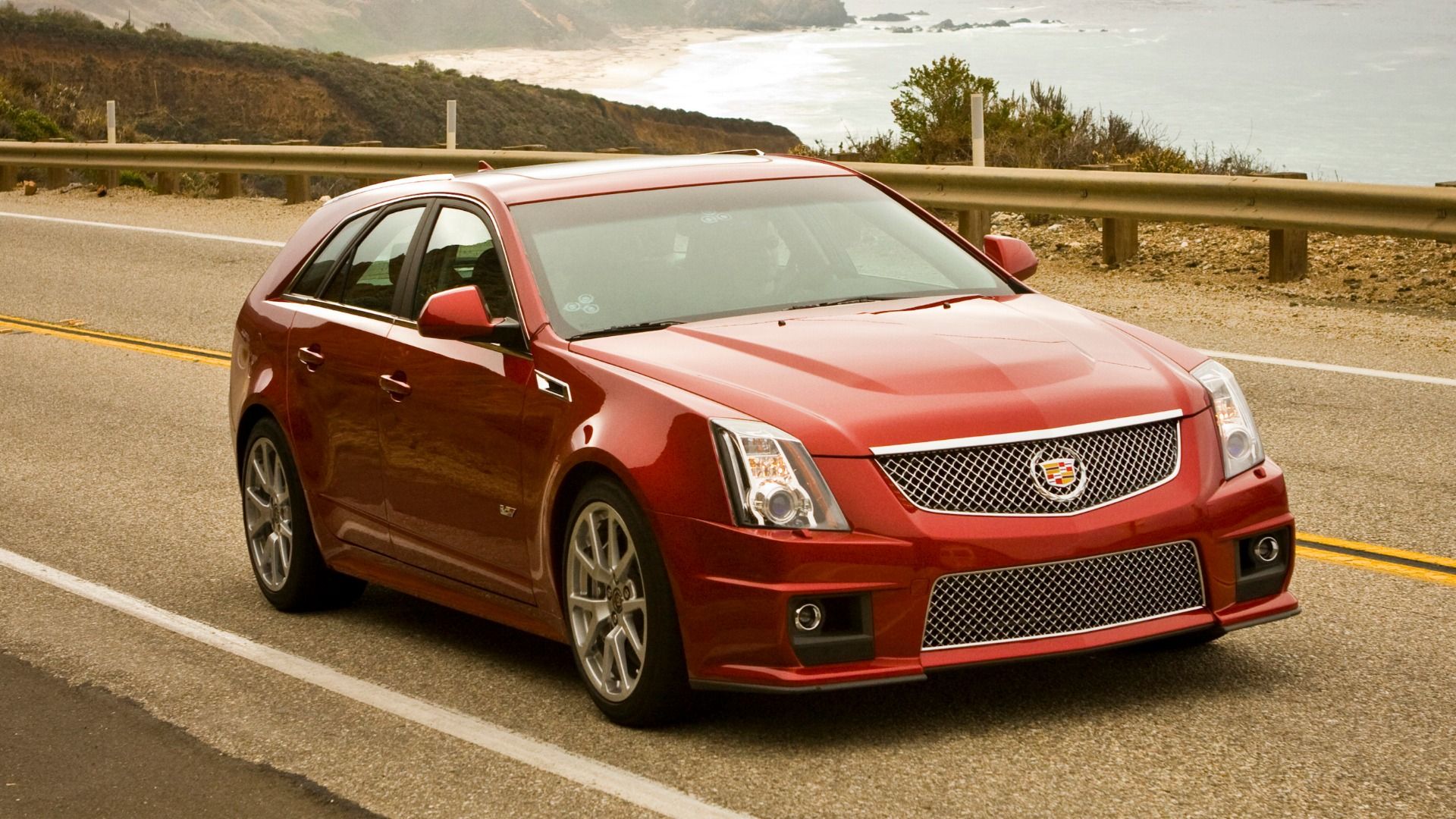 2014 Cadillac CTS-V Sports Wagon Exterior (8)