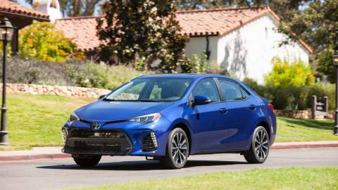 2018 Toyota Corolla Sedan Pricing, Photos & Specs