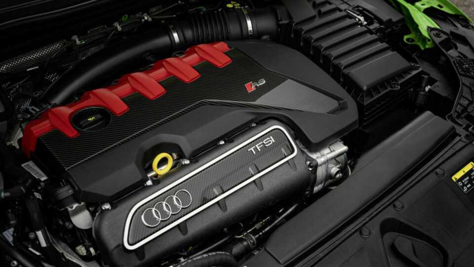 Ea855 R5 Engine 2025 Audi RS3 Pricing, Photos & Specs