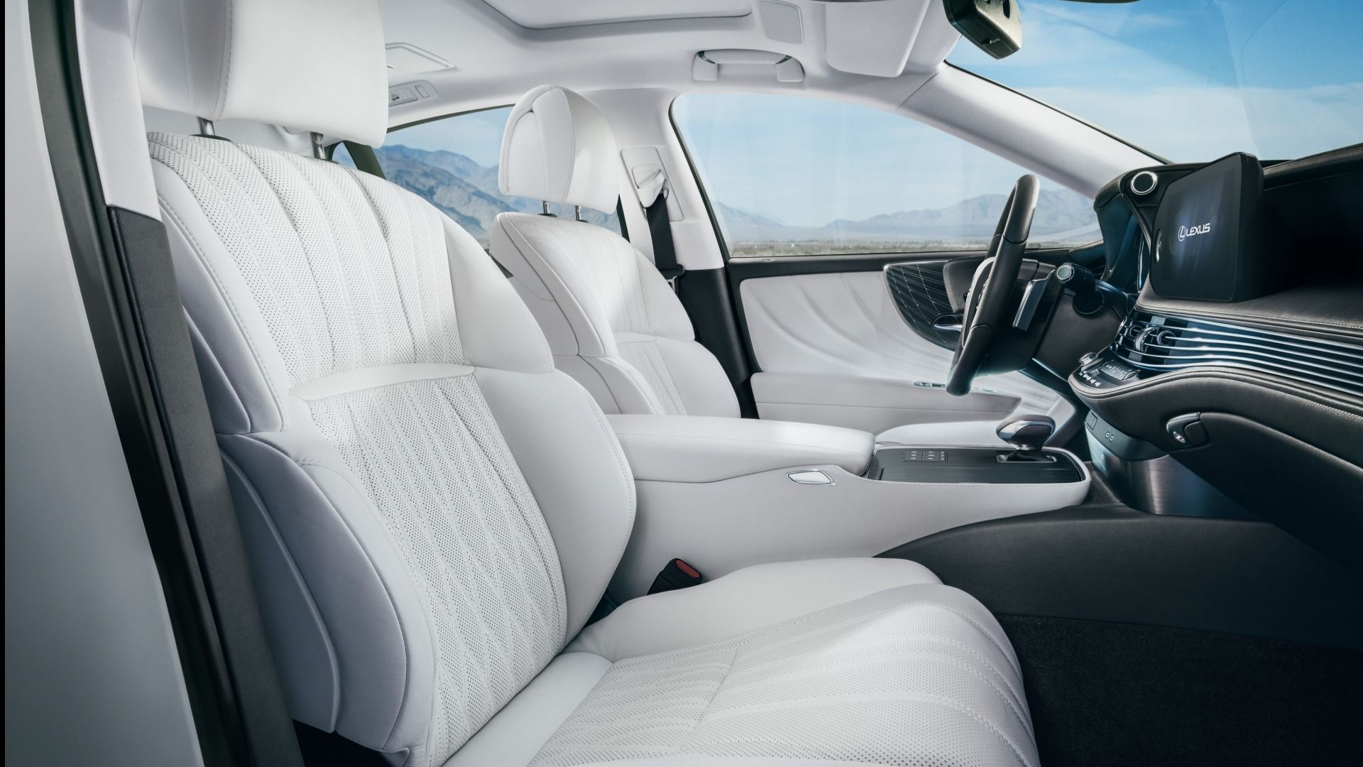 2025 Lexus LS Interior (4)