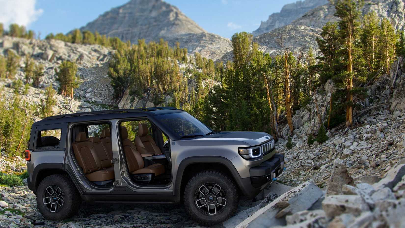 Jeep CEO Confirms Hemi Wrangler Will Stay, Hints At Gladiator 392 Model