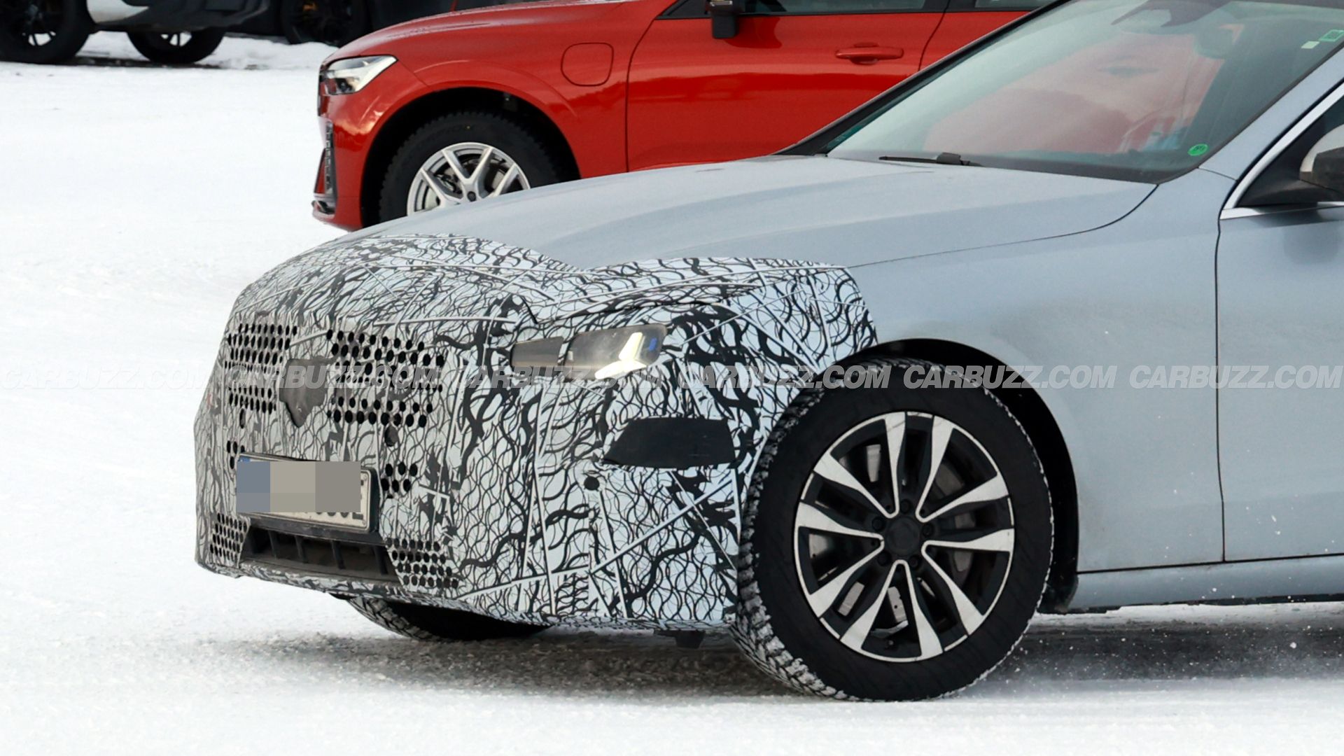 2026 Mercedes-Benz C-Class Facelift Spy Shot (19)