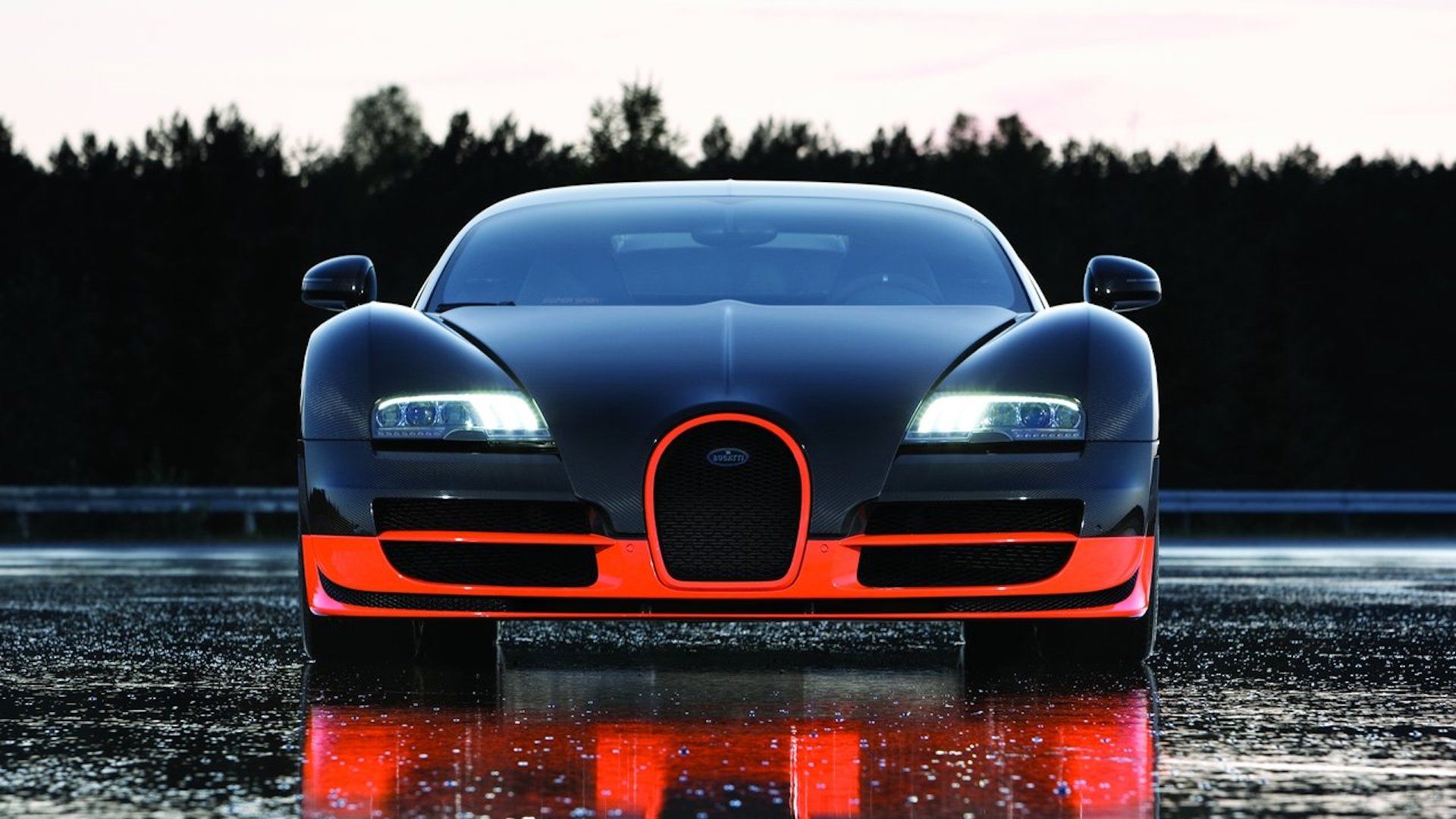 Szokująca masa własna: 9 sportowych aut cięższych od przełomowego Bugatti Veyron