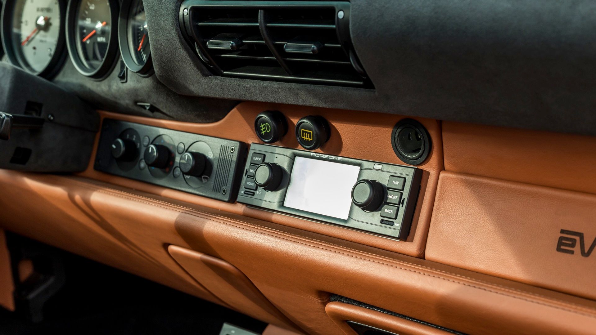 Everatti's All-Electric Porsche 911 Conversion Is A Joy To Drive