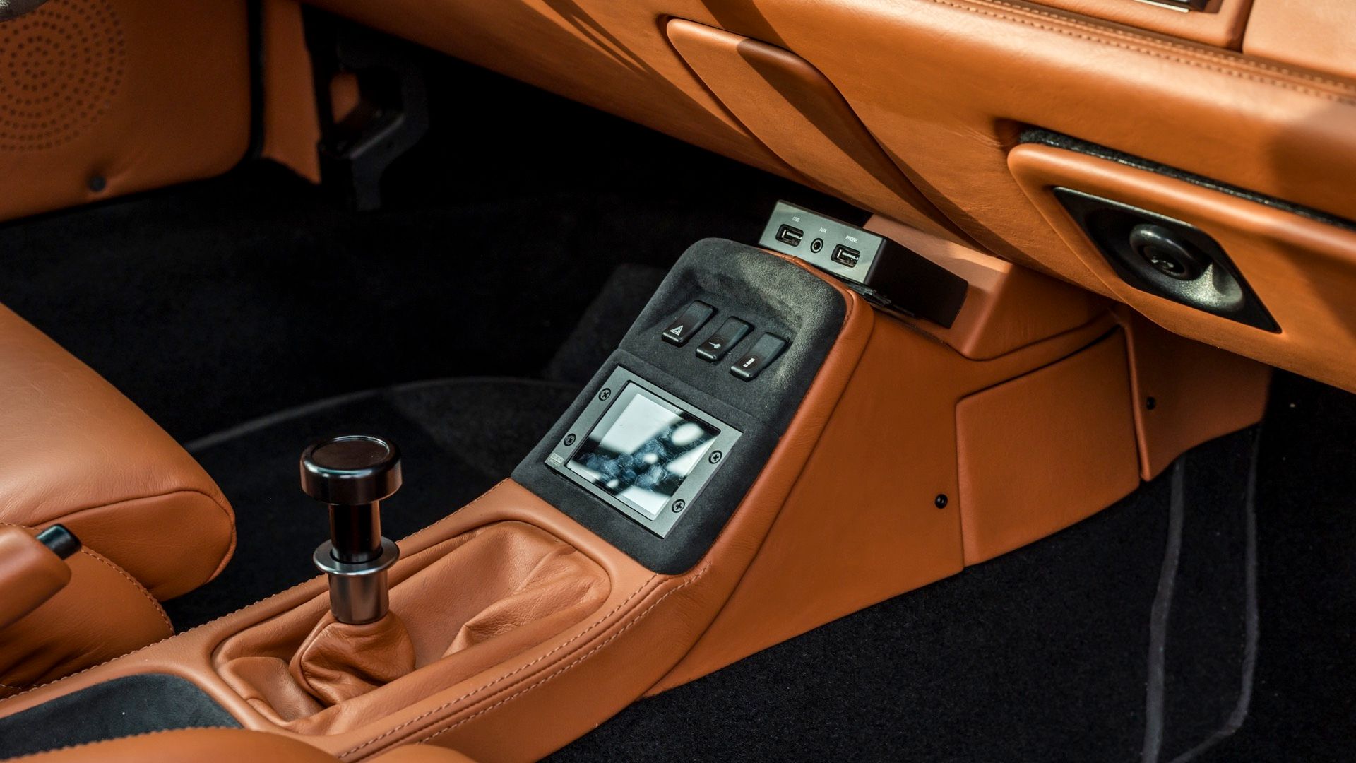 Everatti's All-Electric Porsche 911 Conversion Is A Joy To Drive