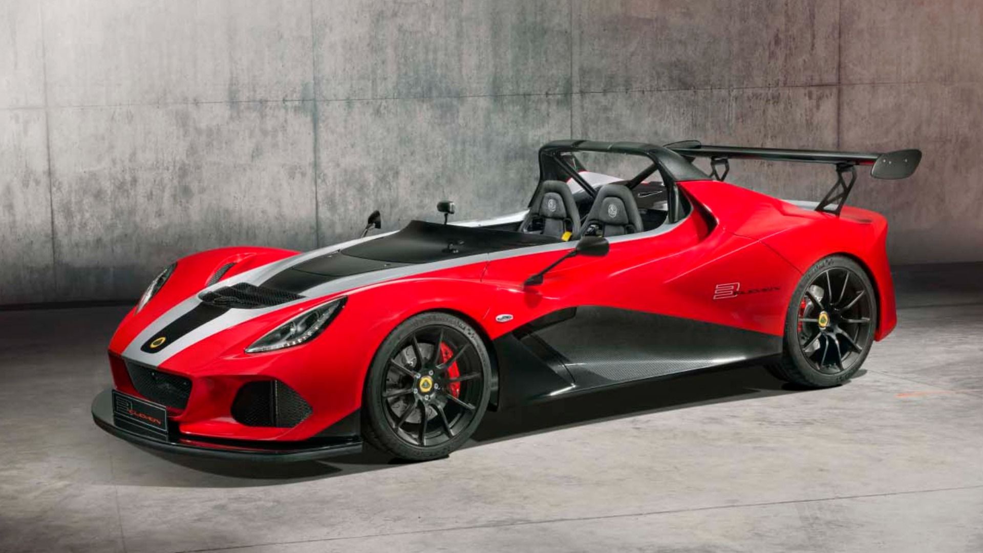 The Two Times Lotus Went Crazy With Its Lightweight Philosophy