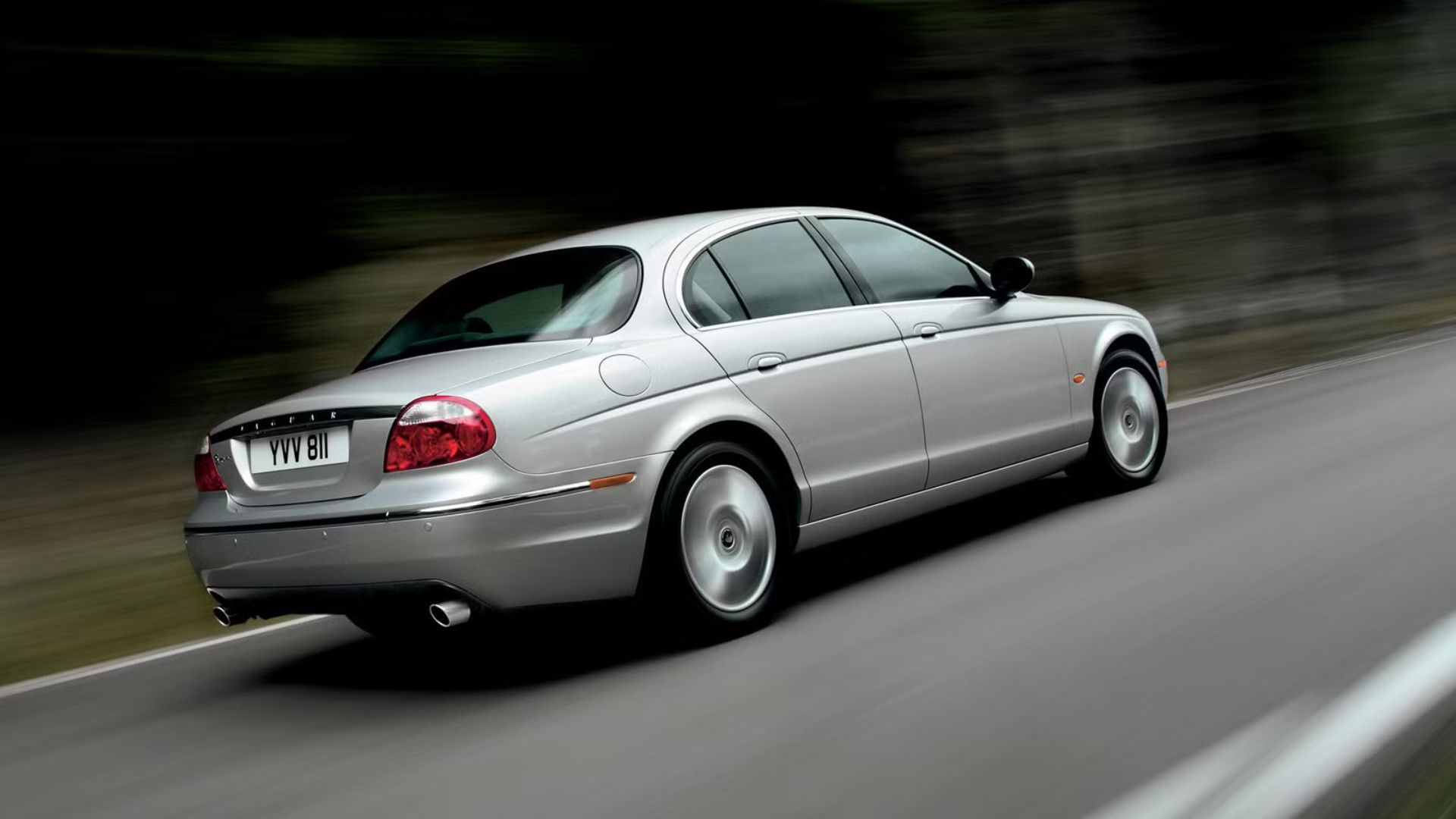 Is It Worth The Hassle Of Buying A Cheap Early 2000s Jaguar Luxury Sedan?
