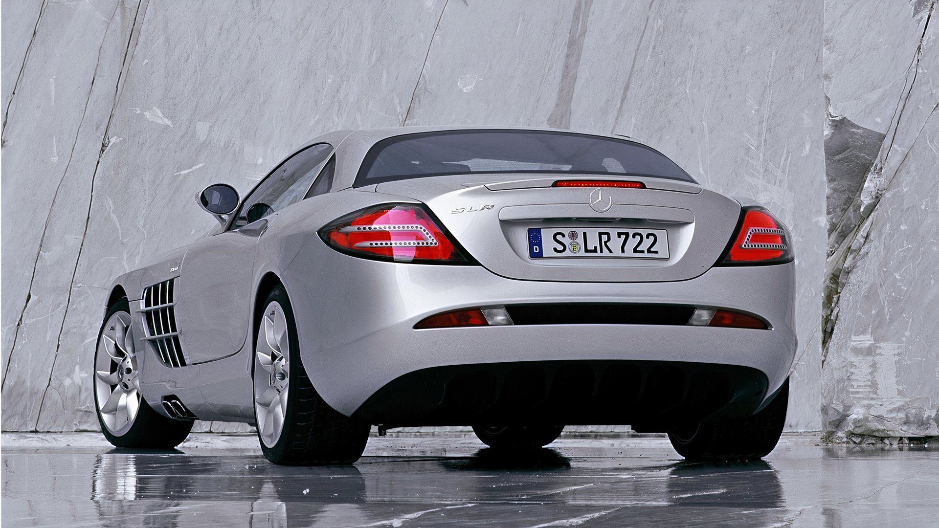 2008 Mercedes-Benz SLR McLaren Roadster - Review | CarBuzz 2008 Mercedes-Benz SLR McLaren Roadster - Review | CarBuzz